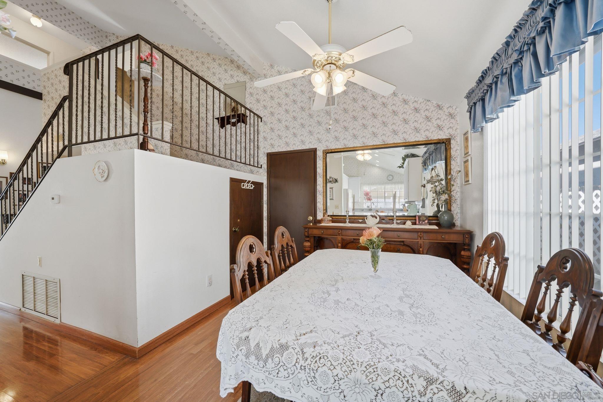 Detail Gallery Image 4 of 23 For 13849  Gorrion Ct, El Cajon,  CA 92021 - 4 Beds | 3 Baths