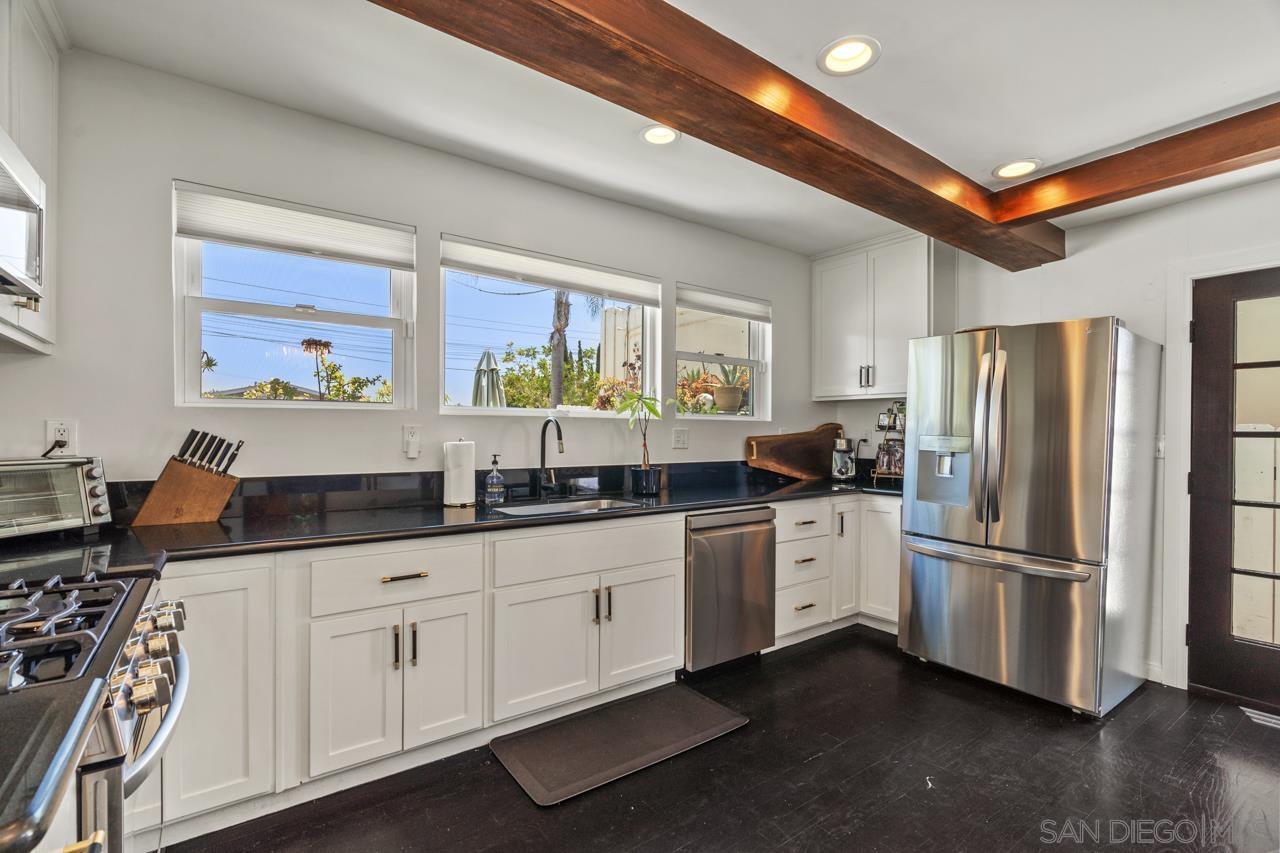 Detail Gallery Image 22 of 49 For 762  Cerro Gordo, San Diego,  CA 92102 - 2 Beds | 2 Baths