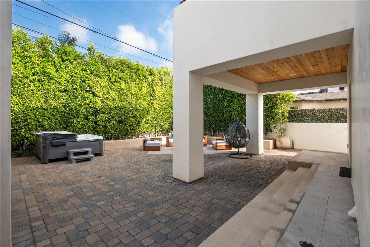 Detail Gallery Image 42 of 62 For 3535  Riviera Drive, San Diego,  CA 92109 - 4 Beds | 3/1 Baths