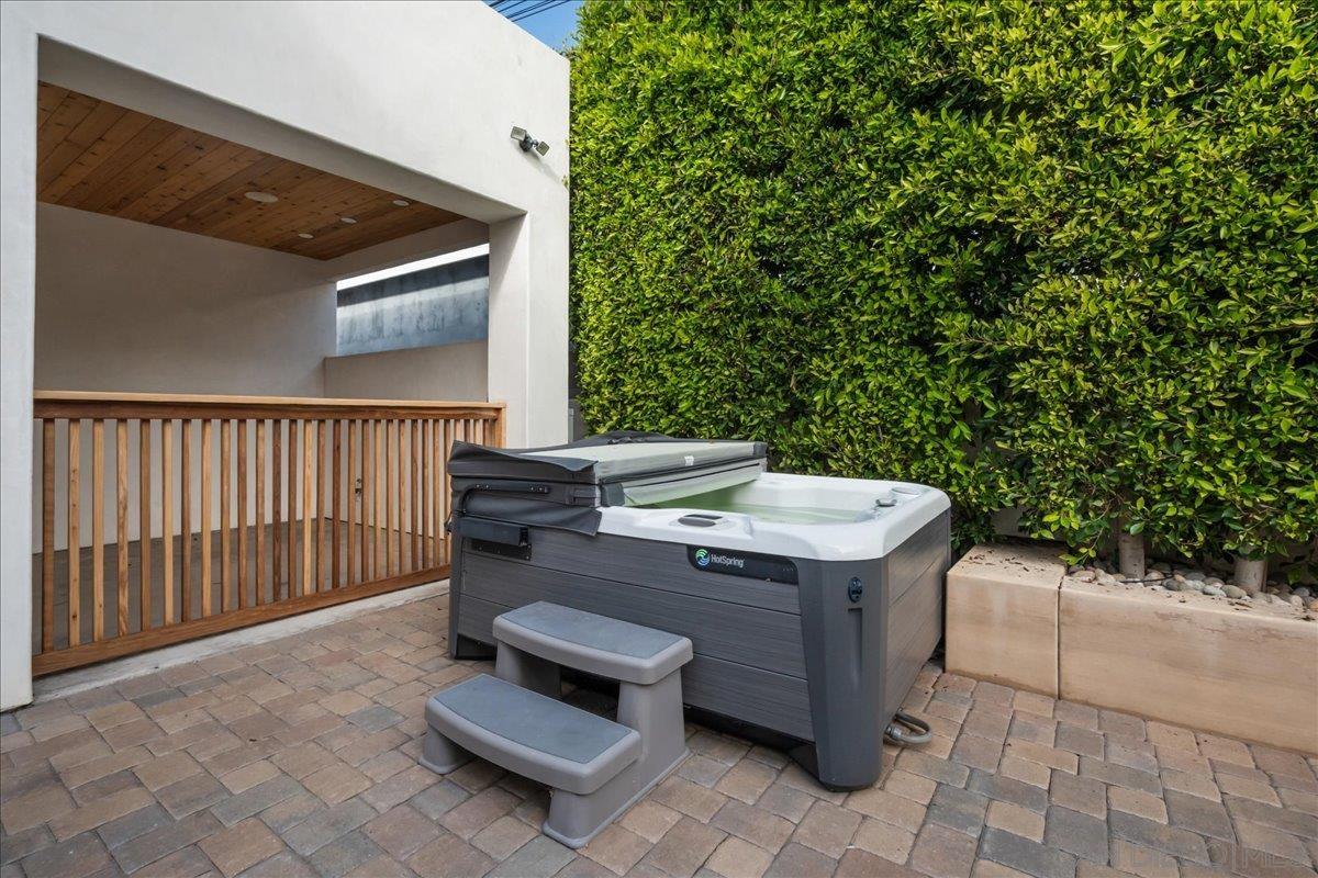 Detail Gallery Image 43 of 62 For 3535  Riviera Drive, San Diego,  CA 92109 - 4 Beds | 3/1 Baths