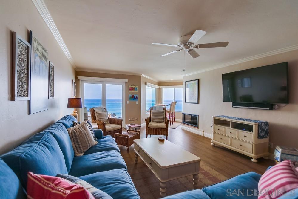 Detail Gallery Image 2 of 33 For 239 S Helix Ave  25, Solana Beach,  CA 92075 - 2 Beds | 2 Baths