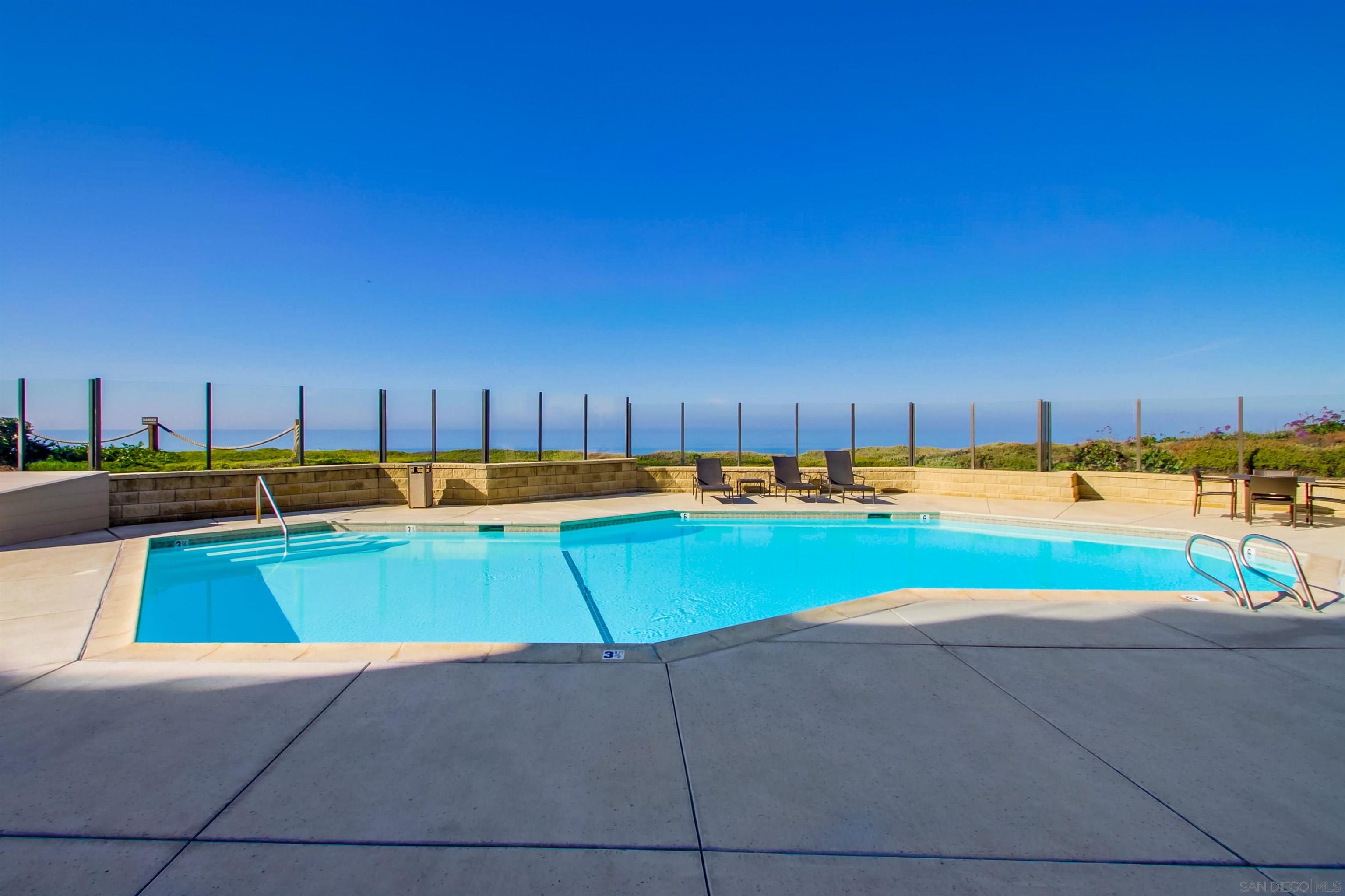 Detail Gallery Image 32 of 33 For 239 S Helix Ave  25, Solana Beach,  CA 92075 - 2 Beds | 2 Baths