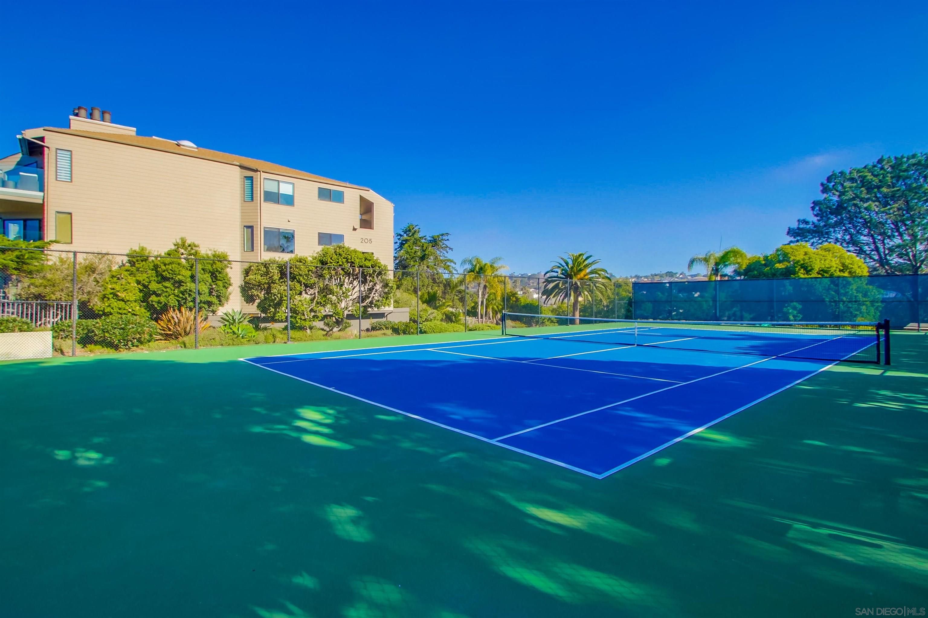 Detail Gallery Image 33 of 33 For 239 S Helix Ave  25, Solana Beach,  CA 92075 - 2 Beds | 2 Baths