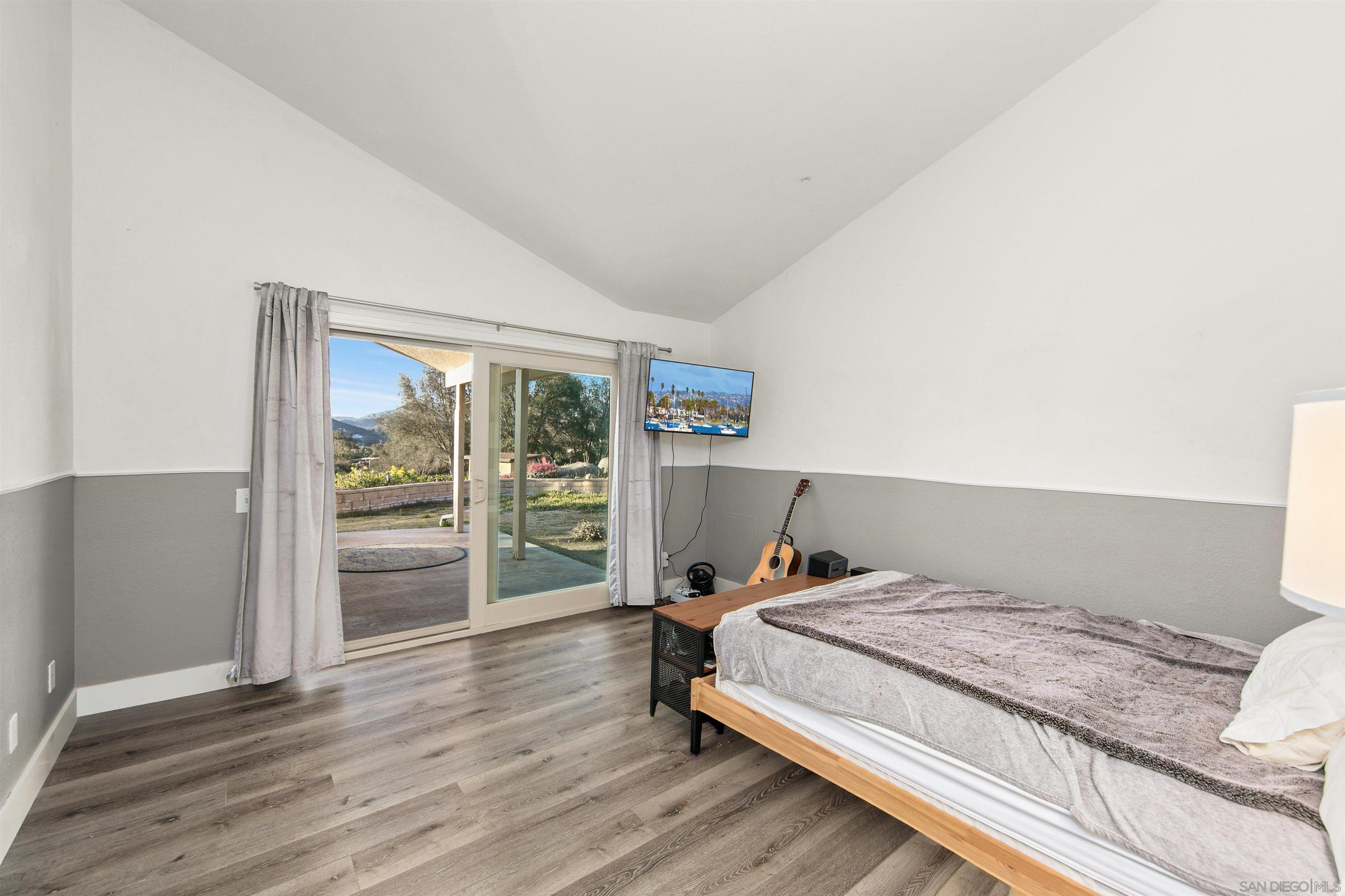 Detail Gallery Image 20 of 41 For 580-582  South Grade, Alpine,  CA 91901 - 4 Beds | 2/1 Baths