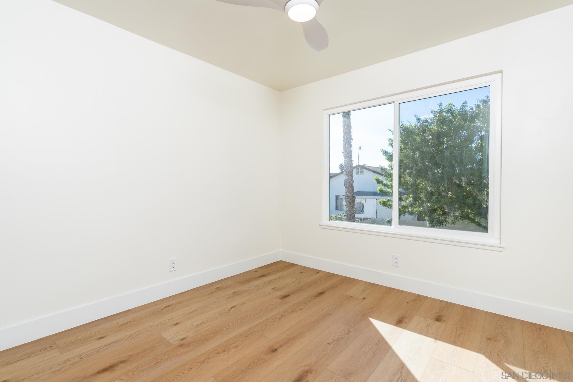 Detail Gallery Image 27 of 42 For 8875  Alphecca Way, San Diego,  CA 92126 - 5 Beds | 2/1 Baths