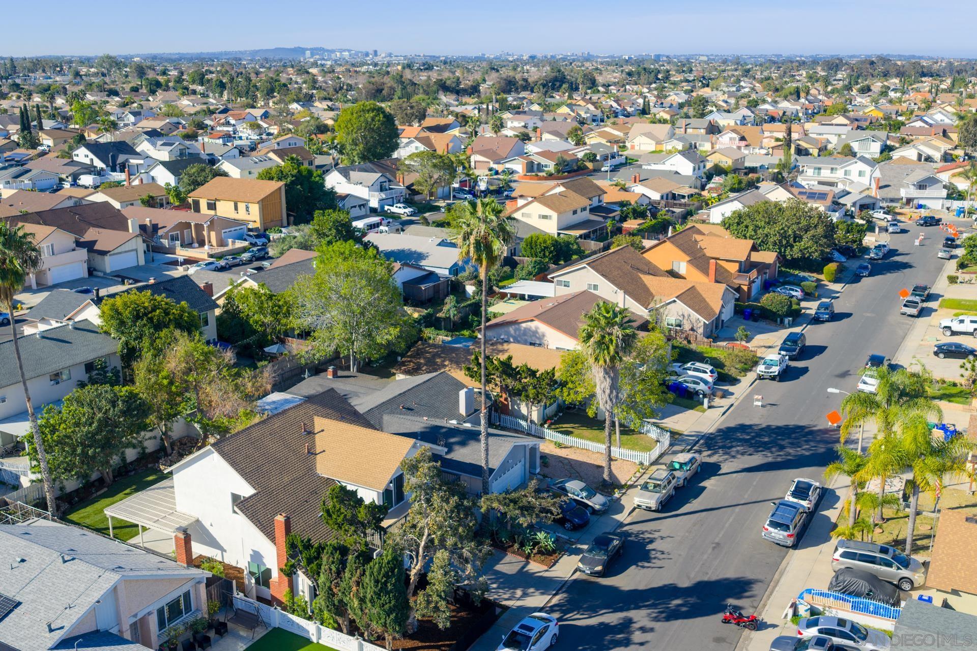 Detail Gallery Image 38 of 42 For 8875  Alphecca Way, San Diego,  CA 92126 - 5 Beds | 2/1 Baths