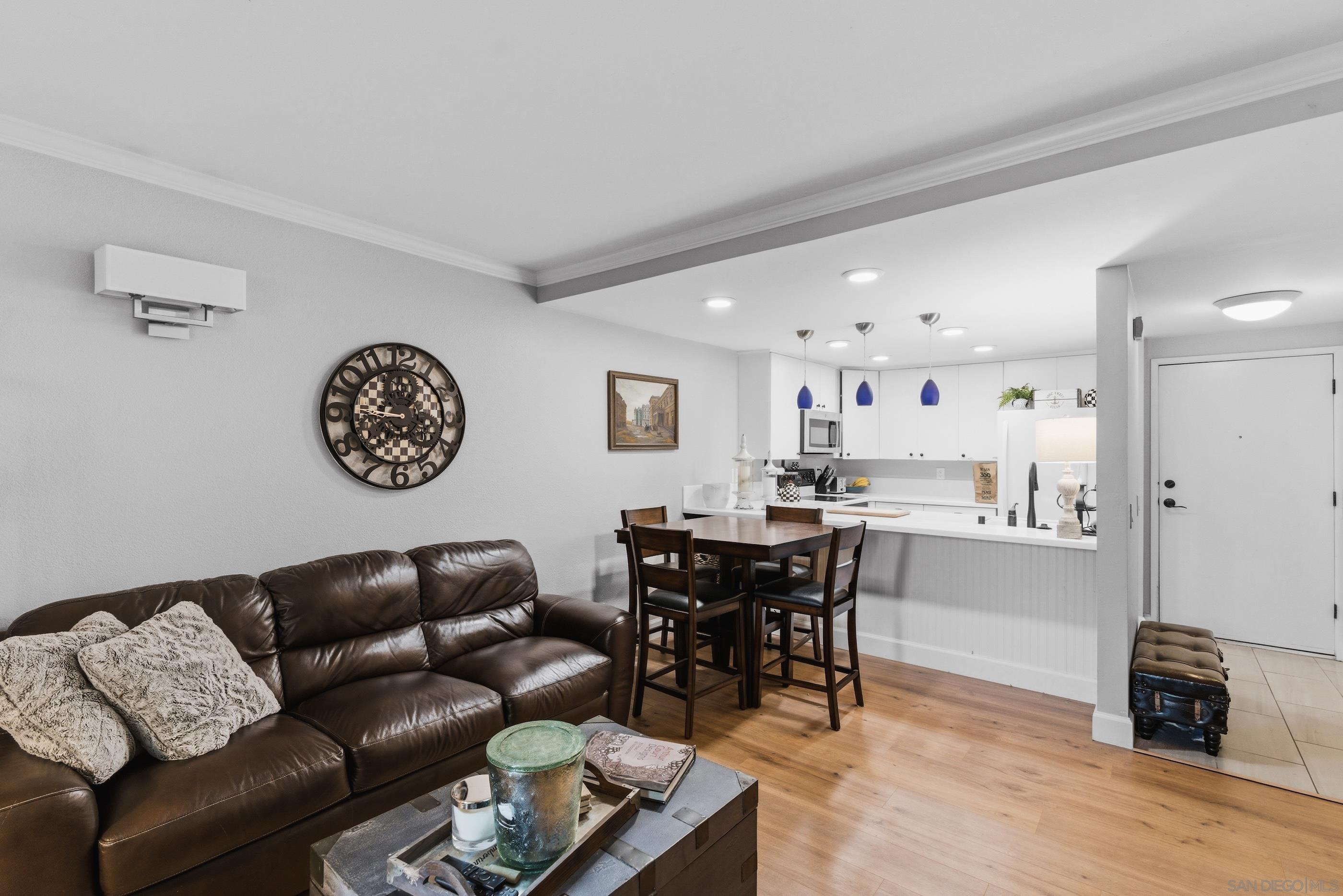 Detail Gallery Image 17 of 42 For 8368  via Sonoma E, La Jolla,  CA 92037 - 1 Beds | 1 Baths