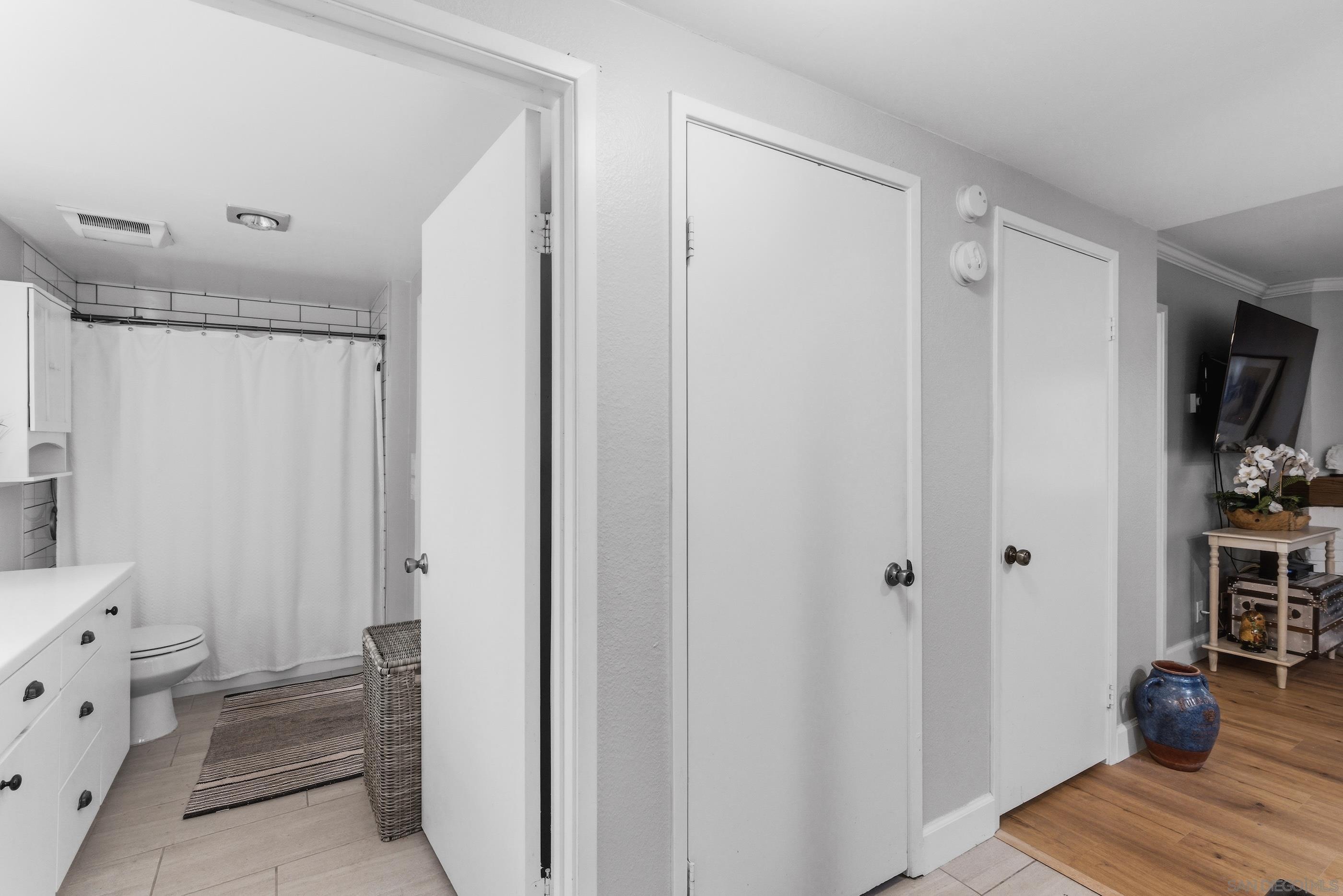 Detail Gallery Image 22 of 42 For 8368  via Sonoma E, La Jolla,  CA 92037 - 1 Beds | 1 Baths