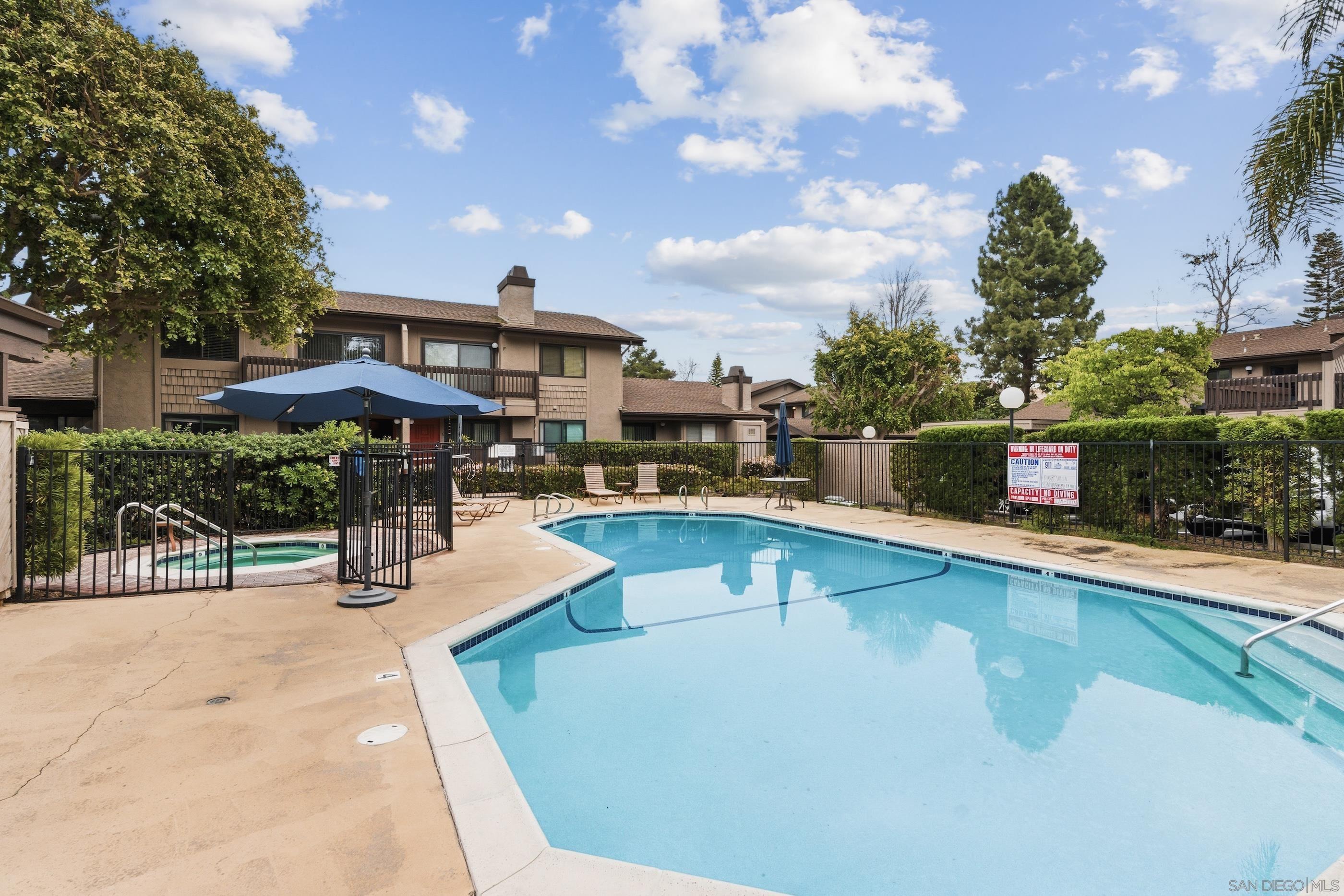 Detail Gallery Image 29 of 42 For 8368  via Sonoma E, La Jolla,  CA 92037 - 1 Beds | 1 Baths