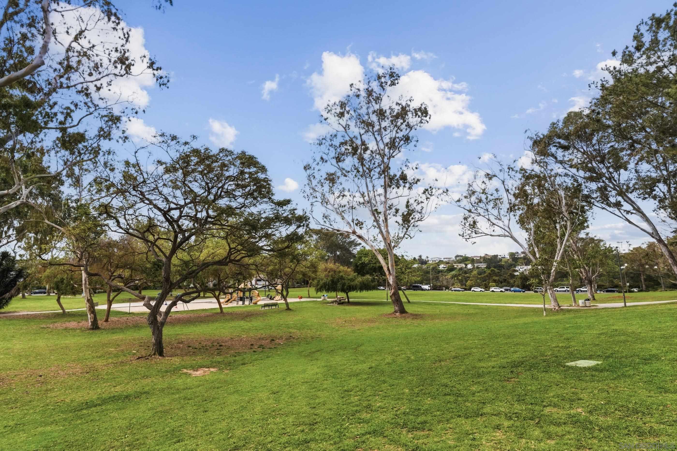 Detail Gallery Image 35 of 42 For 8368  via Sonoma E, La Jolla,  CA 92037 - 1 Beds | 1 Baths