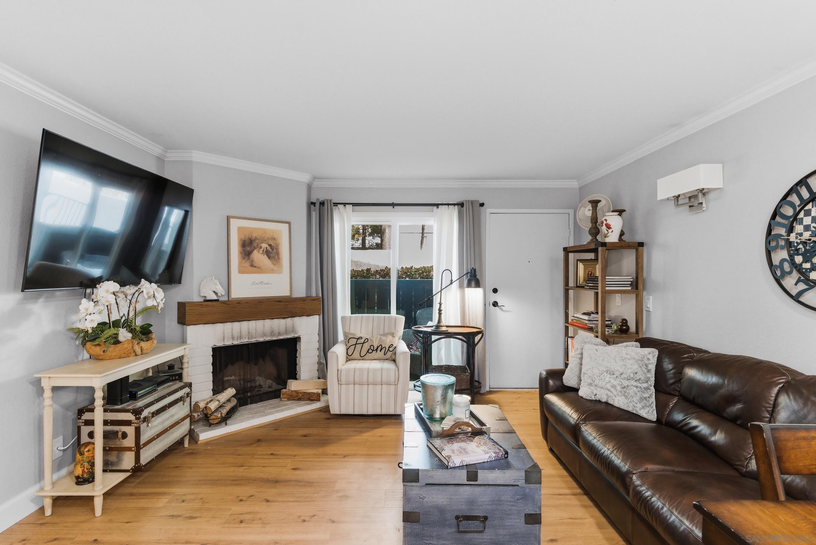 Detail Gallery Image 9 of 42 For 8368  via Sonoma E, La Jolla,  CA 92037 - 1 Beds | 1 Baths