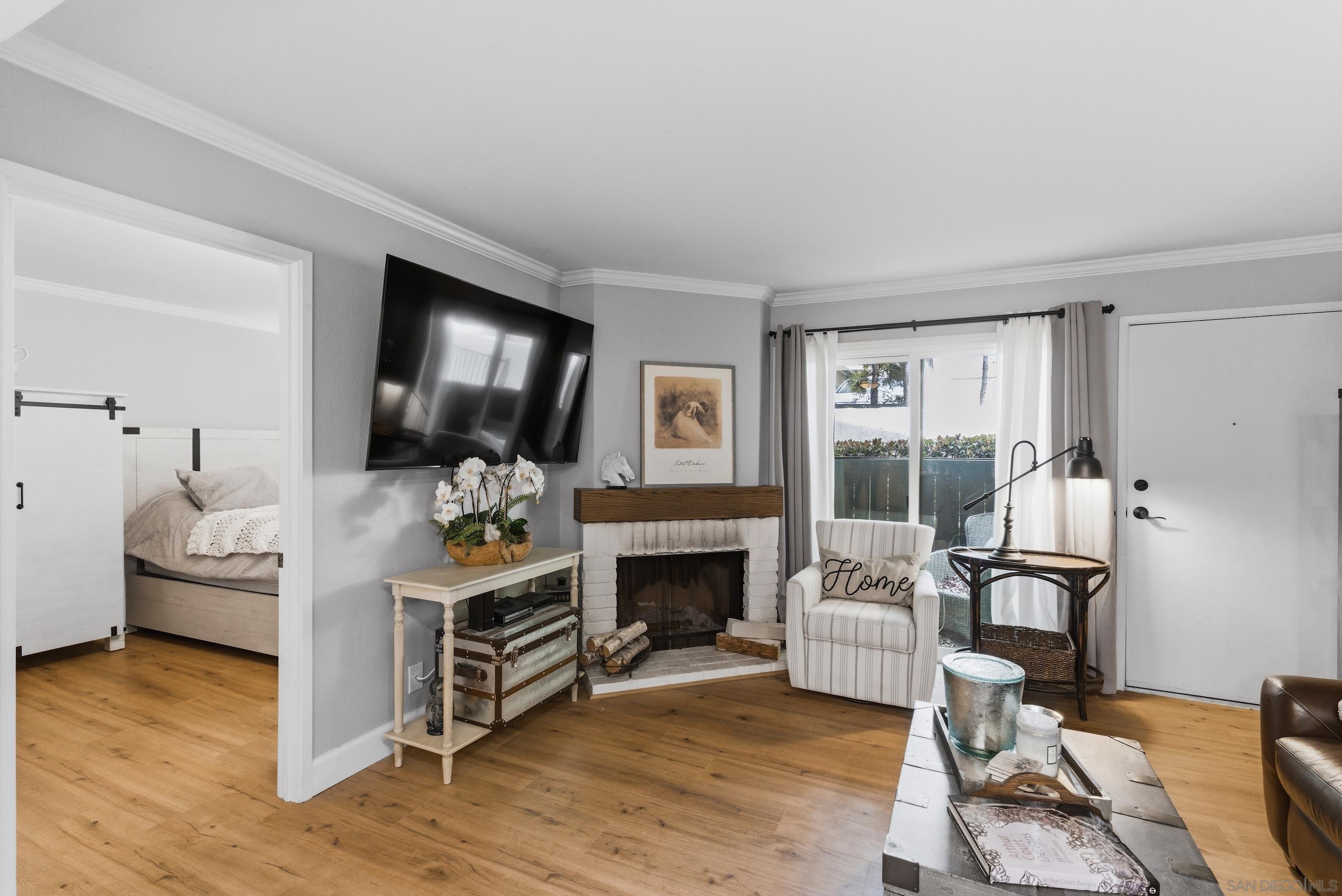 Detail Gallery Image 10 of 42 For 8368  via Sonoma E, La Jolla,  CA 92037 - 1 Beds | 1 Baths