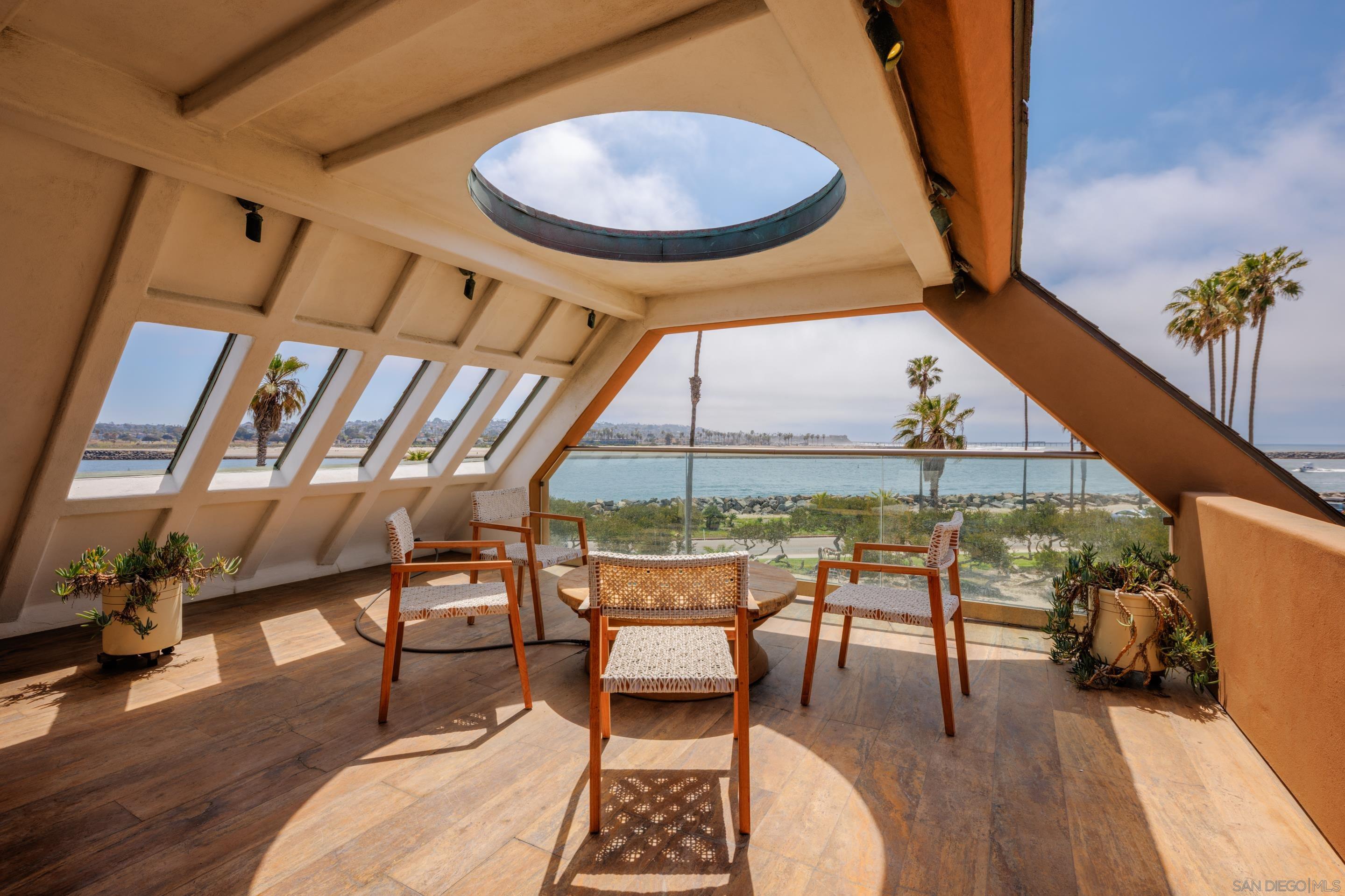 Front Image Thumbnail for SD260005303