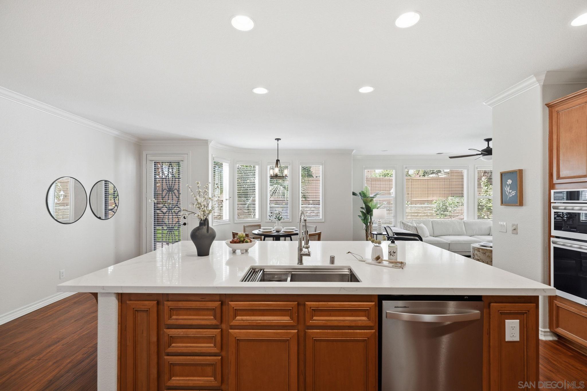 Detail Gallery Image 20 of 72 For 13286  Trailhead Place, San Diego,  CA 92129 - 5 Beds | 4/1 Baths