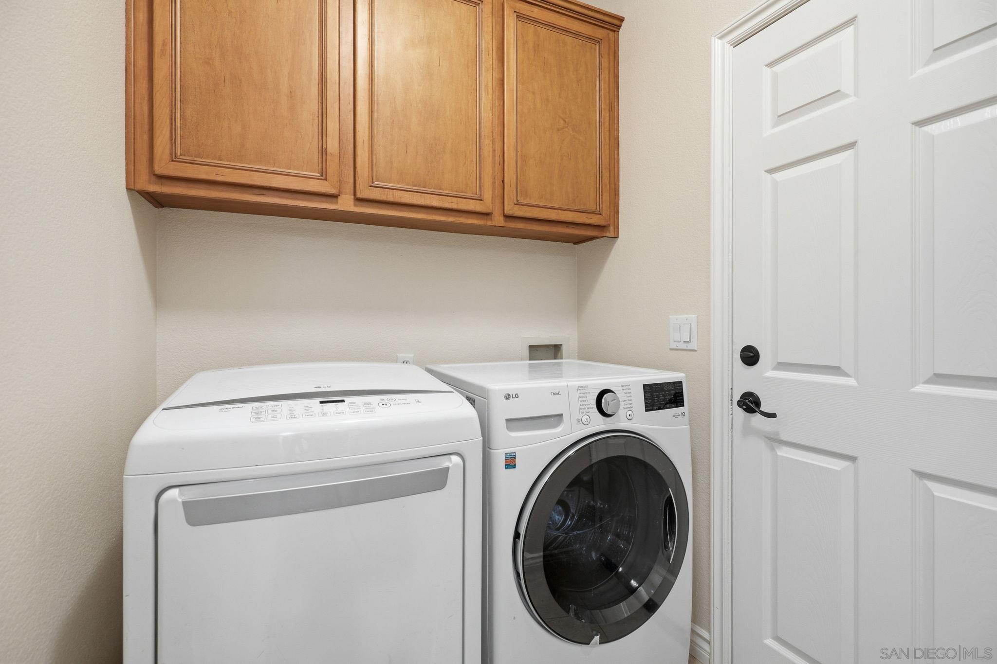 Detail Gallery Image 32 of 72 For 13286  Trailhead Place, San Diego,  CA 92129 - 5 Beds | 4/1 Baths