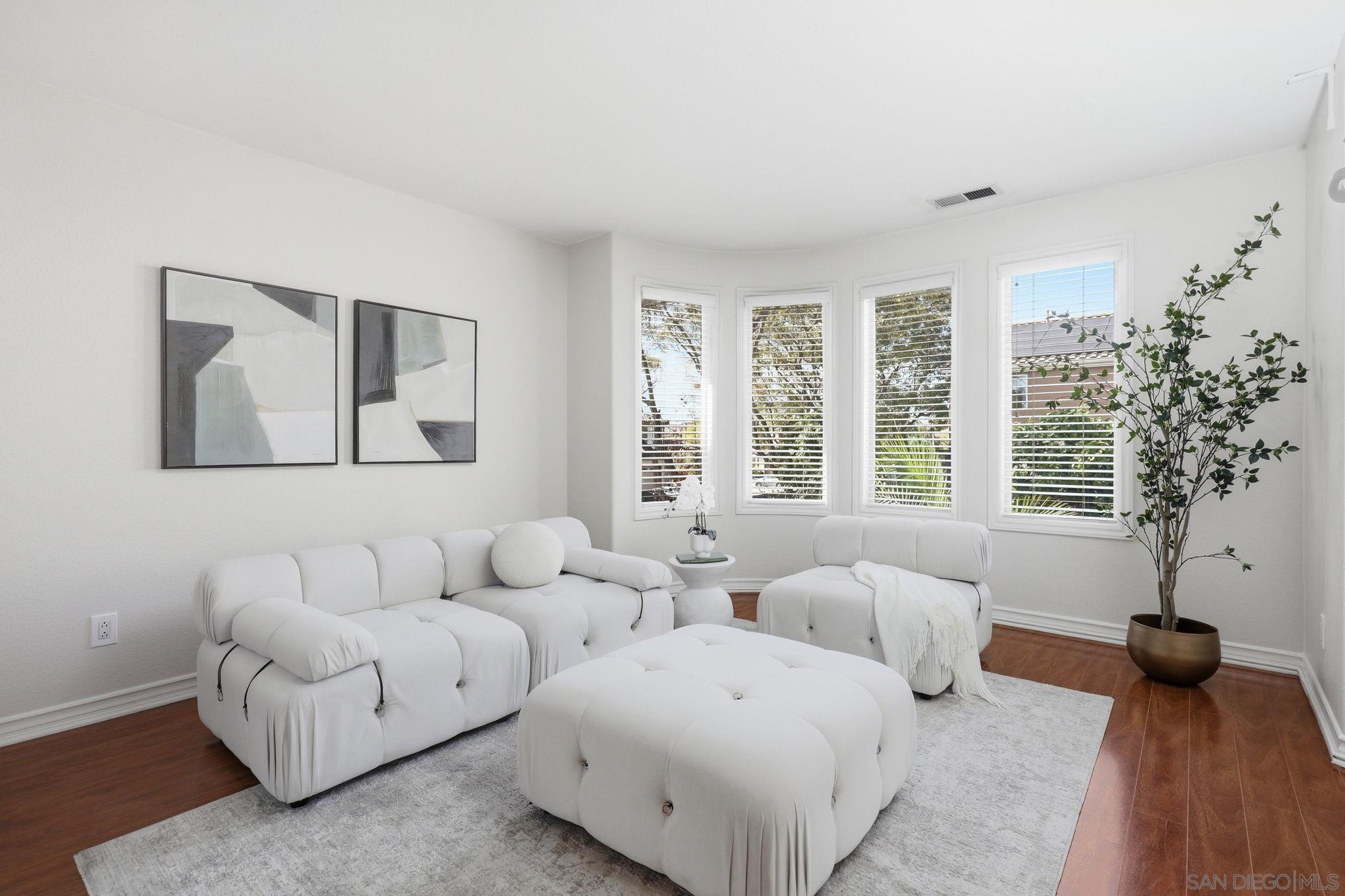 Detail Gallery Image 44 of 72 For 13286  Trailhead Place, San Diego,  CA 92129 - 5 Beds | 4/1 Baths