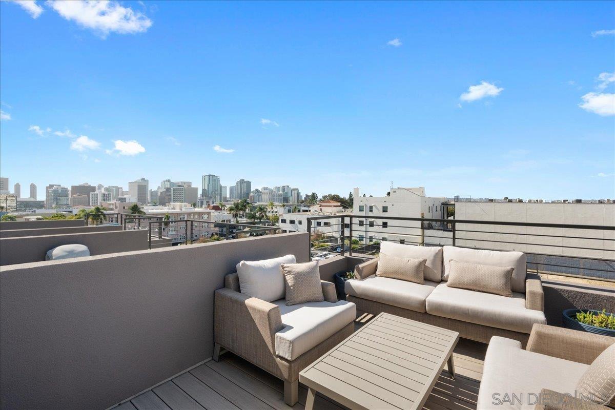 Detail Gallery Image 18 of 19 For 2055  5th Ave, San Diego,  CA 92101 - 3 Beds | 2/1 Baths