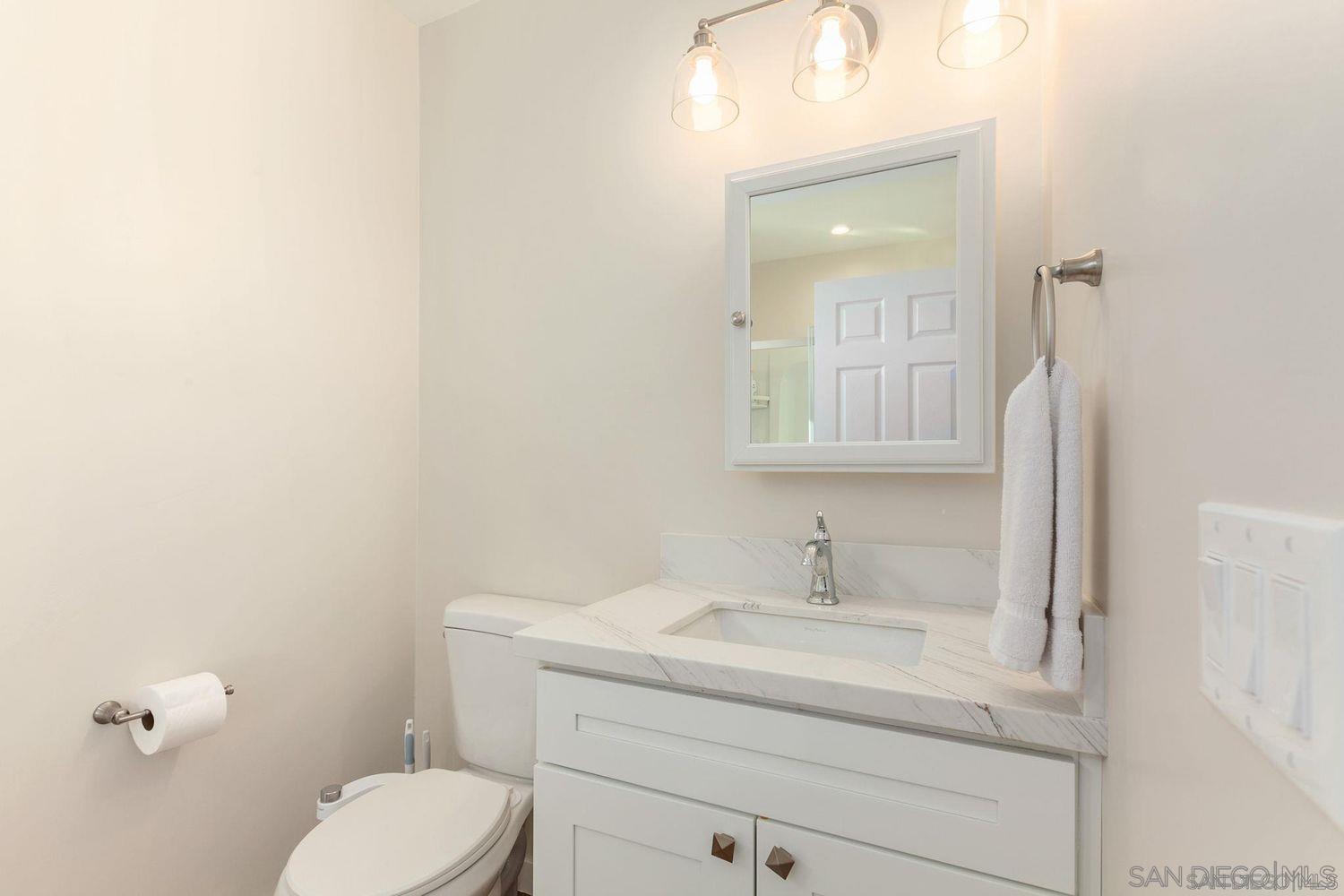 Detail Gallery Image 53 of 62 For 9431 W Lilac Rd, Escondido,  CA 92026 - 6 Beds | 4/2 Baths