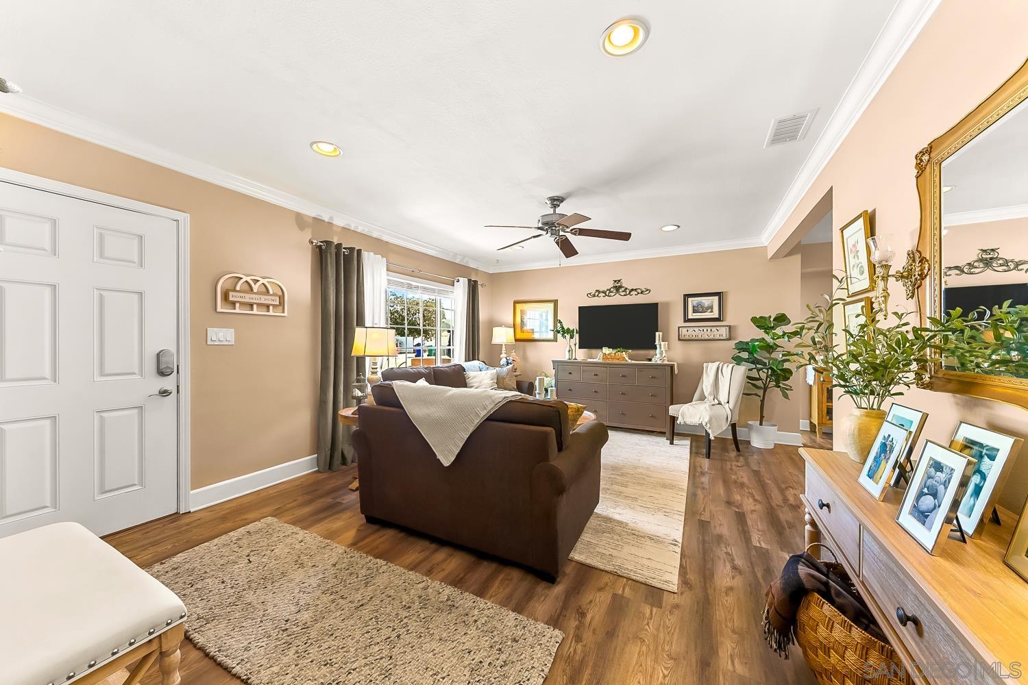 Detail Gallery Image 5 of 26 For 3436  Argyle St, San Diego,  CA 92111 - 4 Beds | 2 Baths