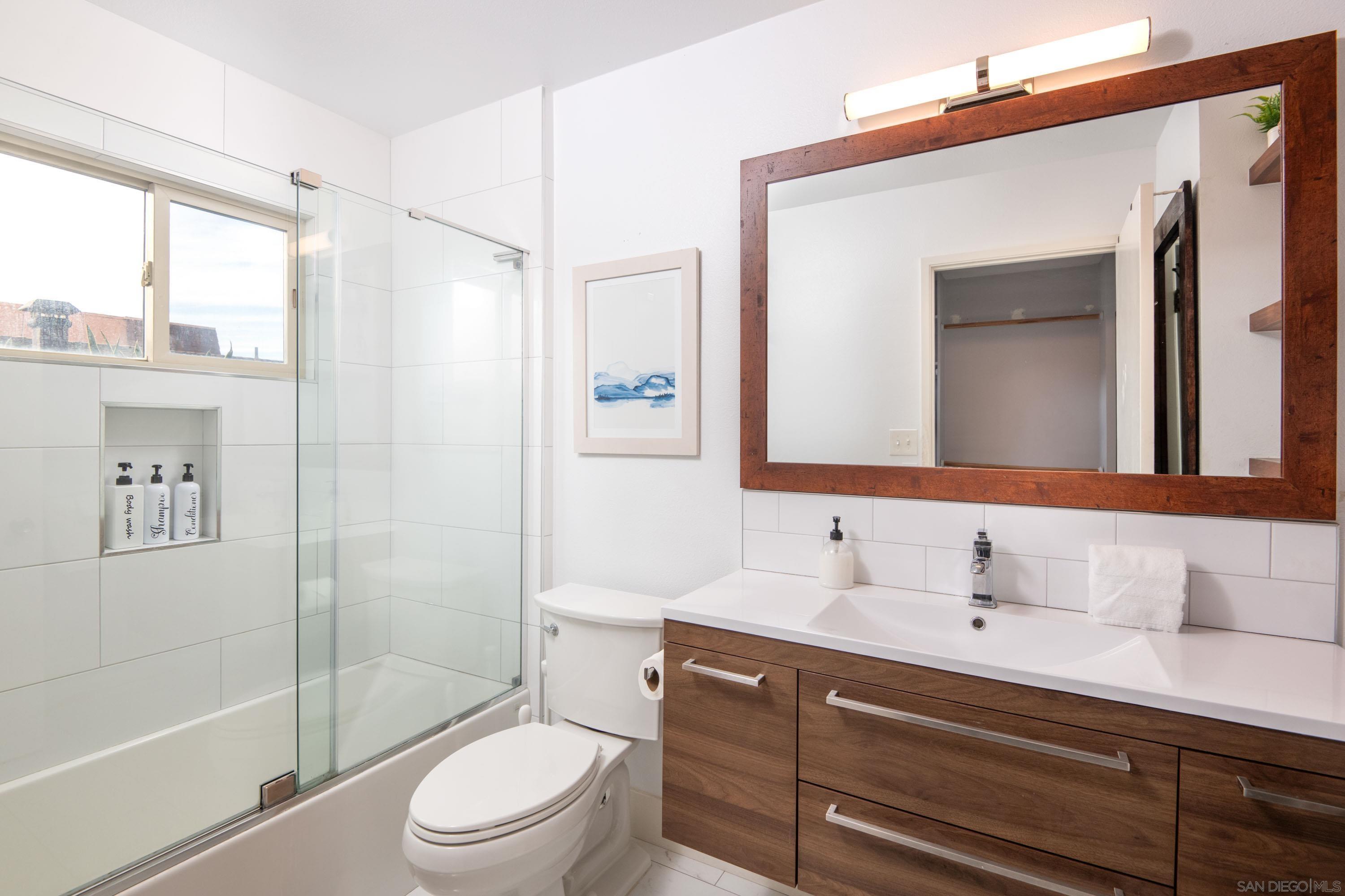Detail Gallery Image 14 of 38 For 1147  Archer St, San Diego,  CA 92109 - 2 Beds | 2 Baths