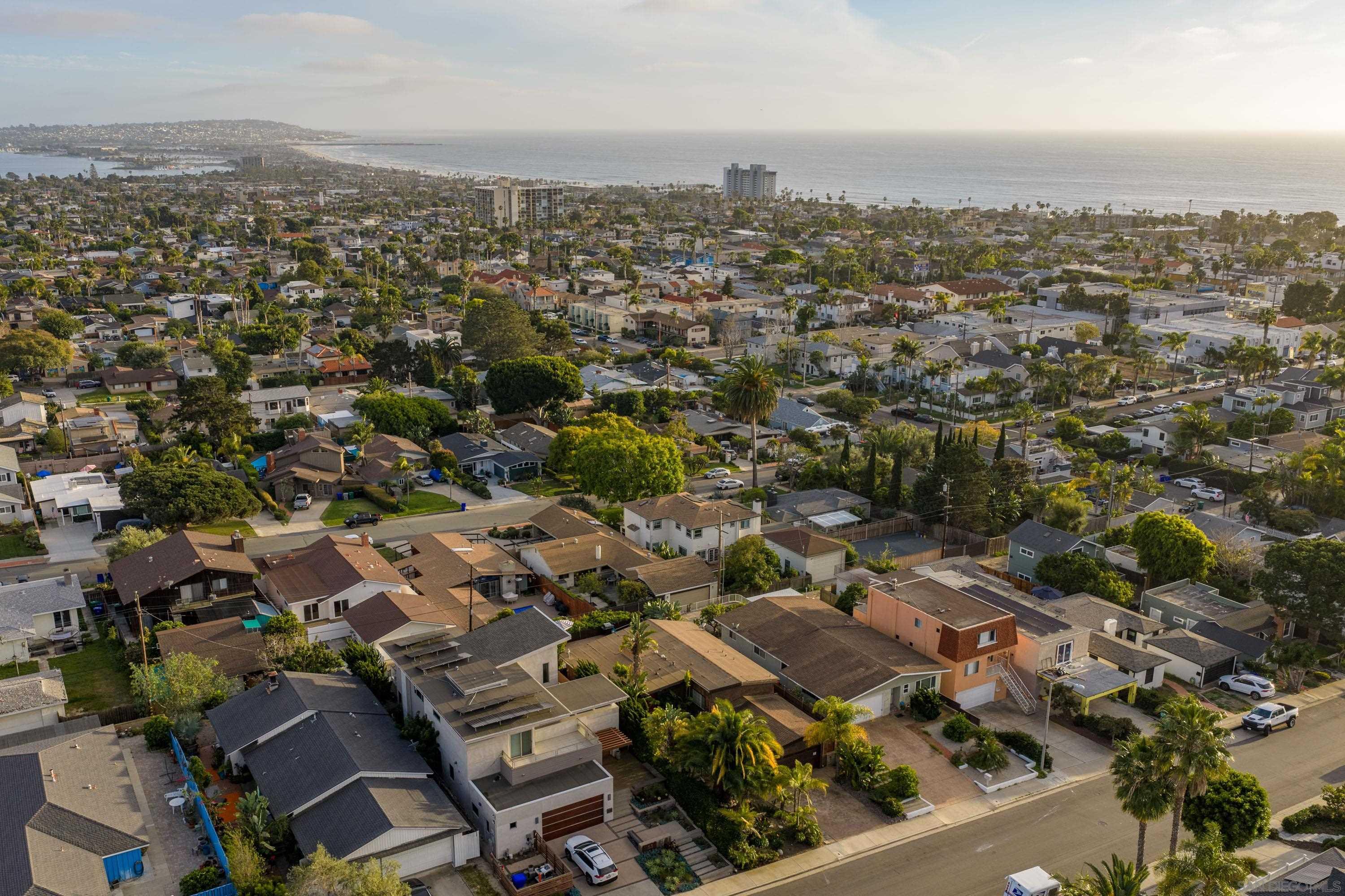 Detail Gallery Image 28 of 38 For 1147  Archer St, San Diego,  CA 92109 - 2 Beds | 2 Baths