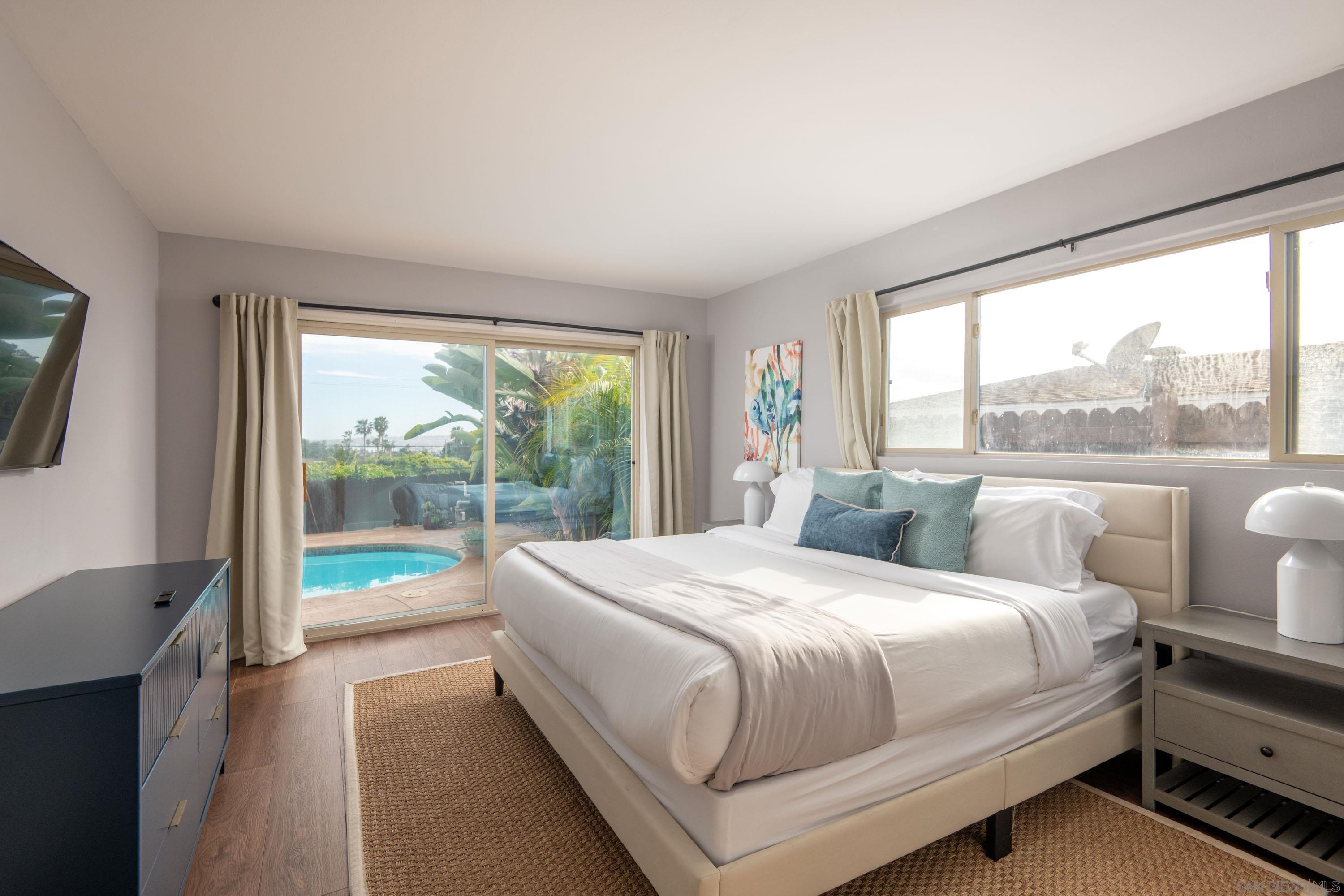 Detail Gallery Image 10 of 38 For 1147  Archer St, San Diego,  CA 92109 - 2 Beds | 2 Baths