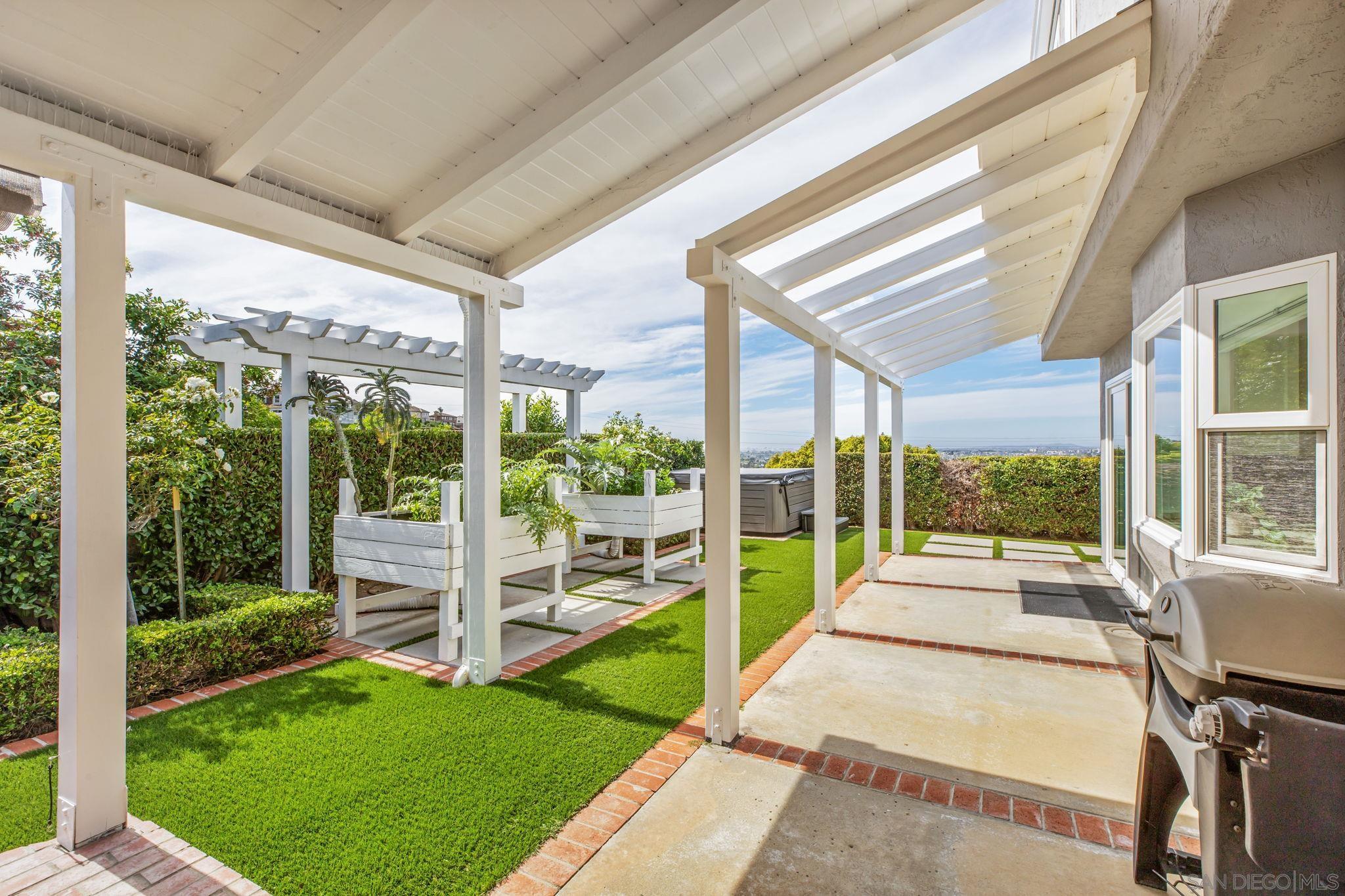 Detail Gallery Image 41 of 46 For 7953  Cinthia St, La Mesa,  CA 91941 - 4 Beds | 4 Baths