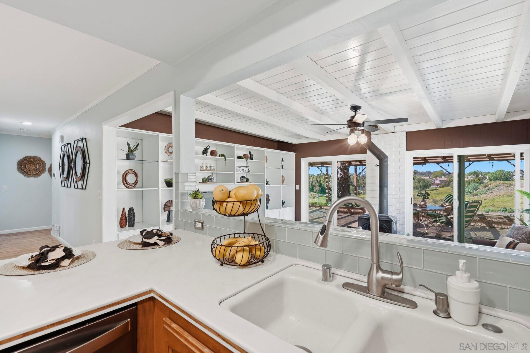 Detail Gallery Image 17 of 42 For 7001  Lemonwood Ln, Lemon Grove,  CA 91945 - 3 Beds | 3 Baths