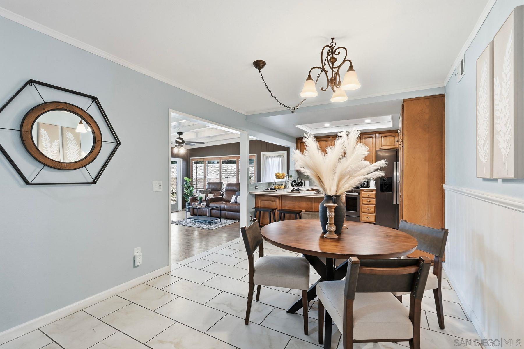 Detail Gallery Image 10 of 42 For 7001  Lemonwood Ln, Lemon Grove,  CA 91945 - 3 Beds | 3 Baths