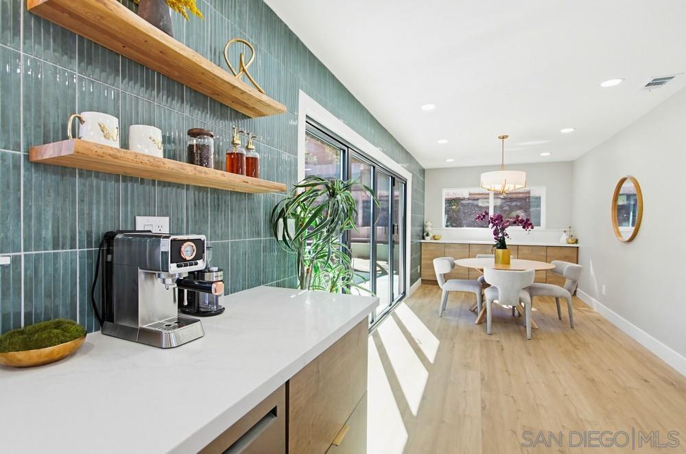 Detail Gallery Image 19 of 75 For 11035  Avenida Maria, San Diego,  CA 92129 - 4 Beds | 3/1 Baths