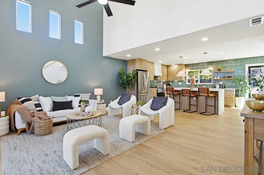 Detail Gallery Image 7 of 75 For 11035  Avenida Maria, San Diego,  CA 92129 - 4 Beds | 3/1 Baths