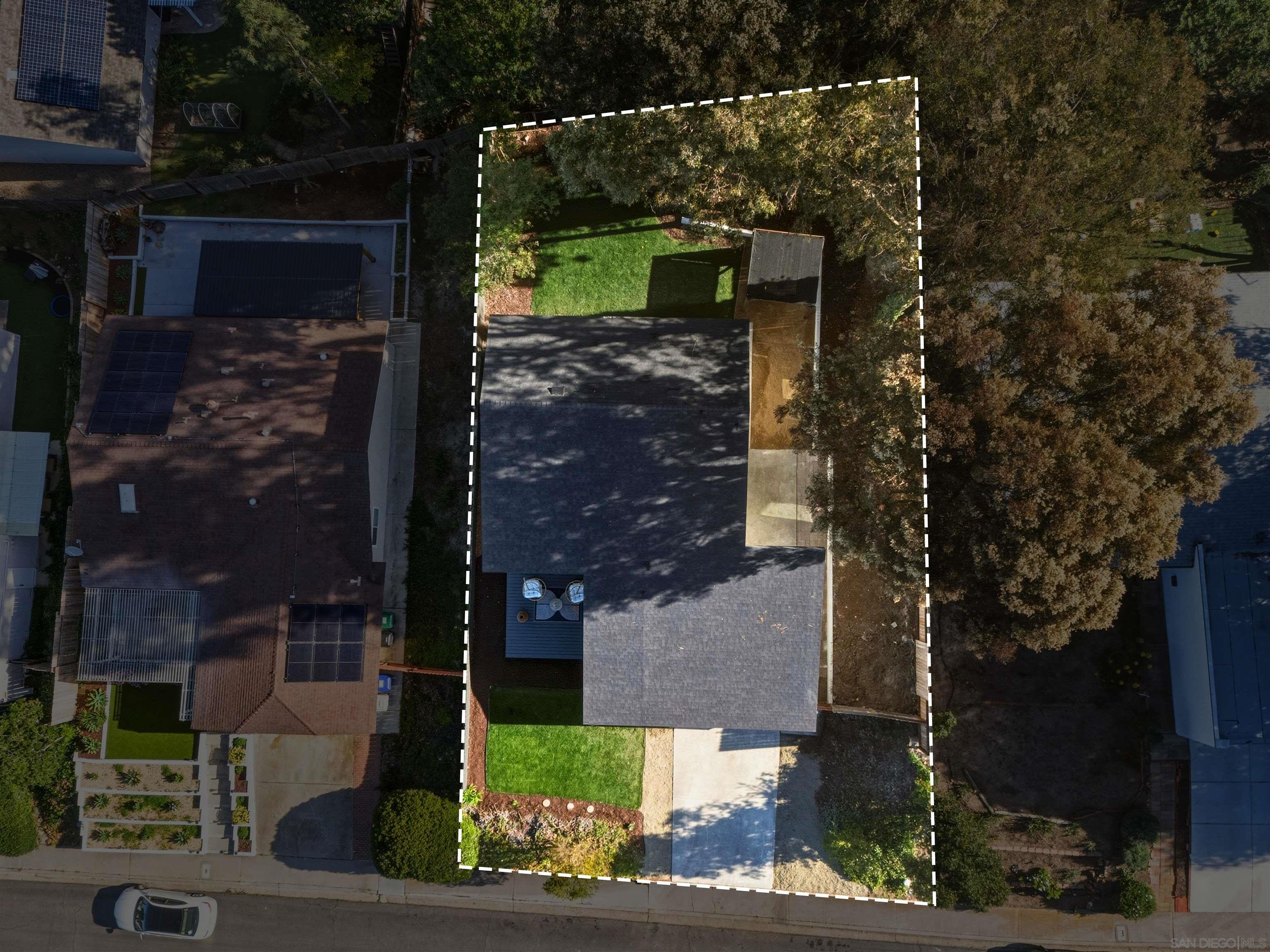 Detail Gallery Image 71 of 75 For 11035  Avenida Maria, San Diego,  CA 92129 - 4 Beds | 3/1 Baths