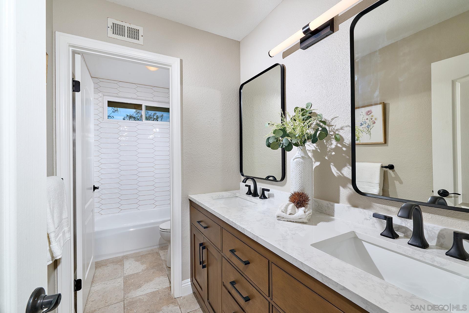 Detail Gallery Image 20 of 30 For 3650  Camino Marglesa, Escondido,  CA 92025 - 4 Beds | 2/1 Baths