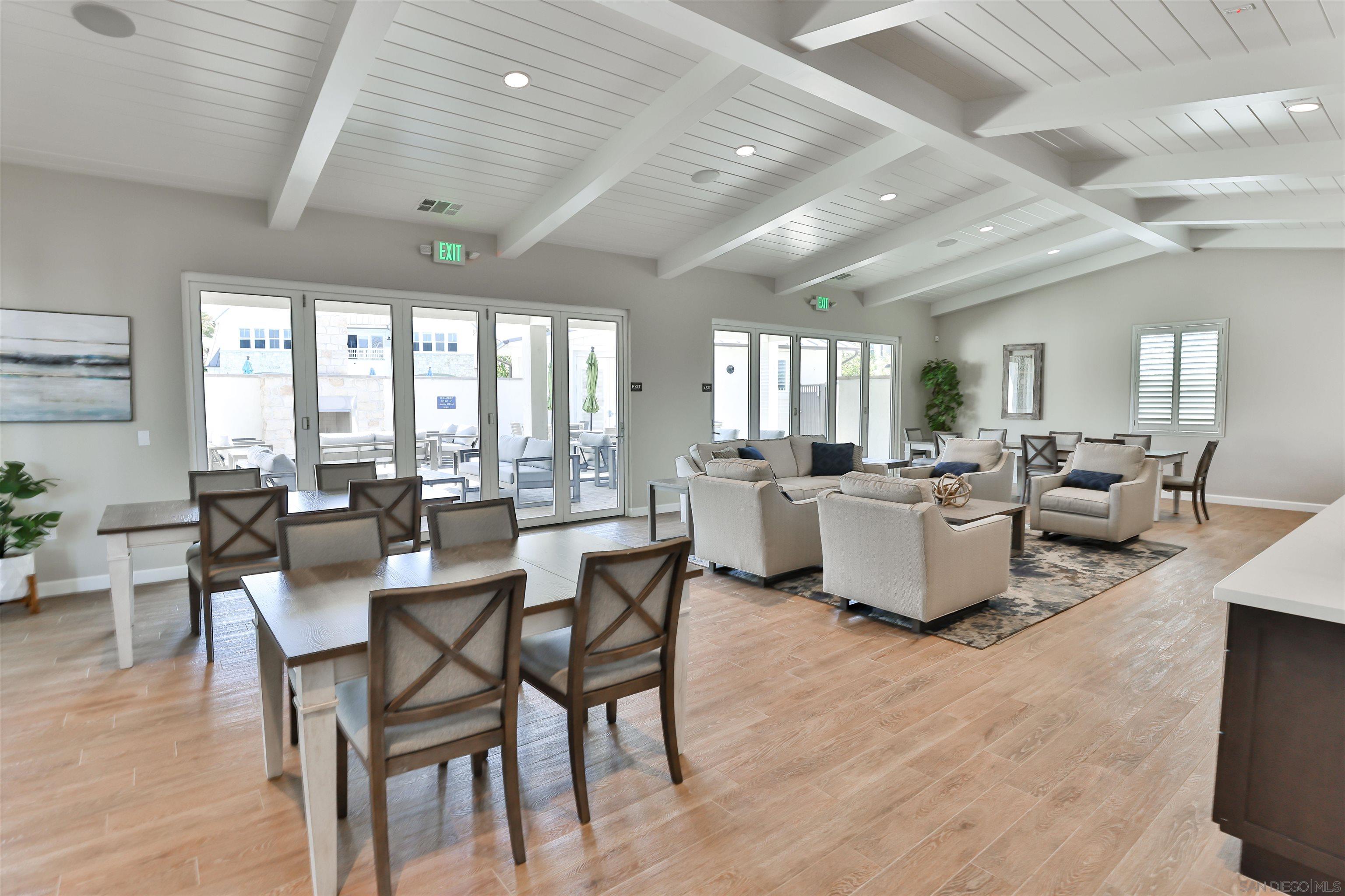 Detail Gallery Image 20 of 22 For 987  Camino Levante, Chula Vista,  CA 91913 - 4 Beds | 3/1 Baths