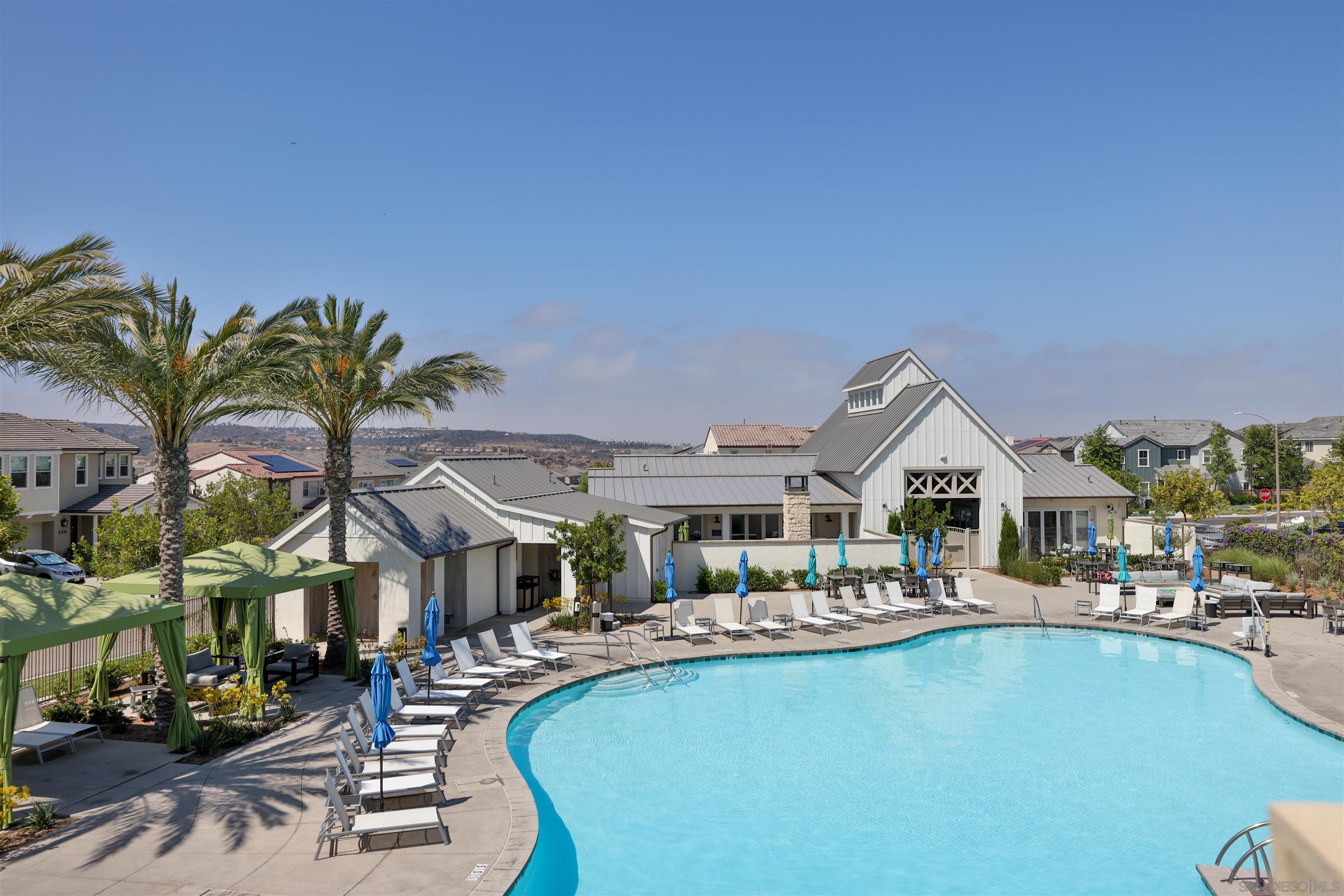 Detail Gallery Image 21 of 22 For 987  Camino Levante, Chula Vista,  CA 91913 - 4 Beds | 3/1 Baths