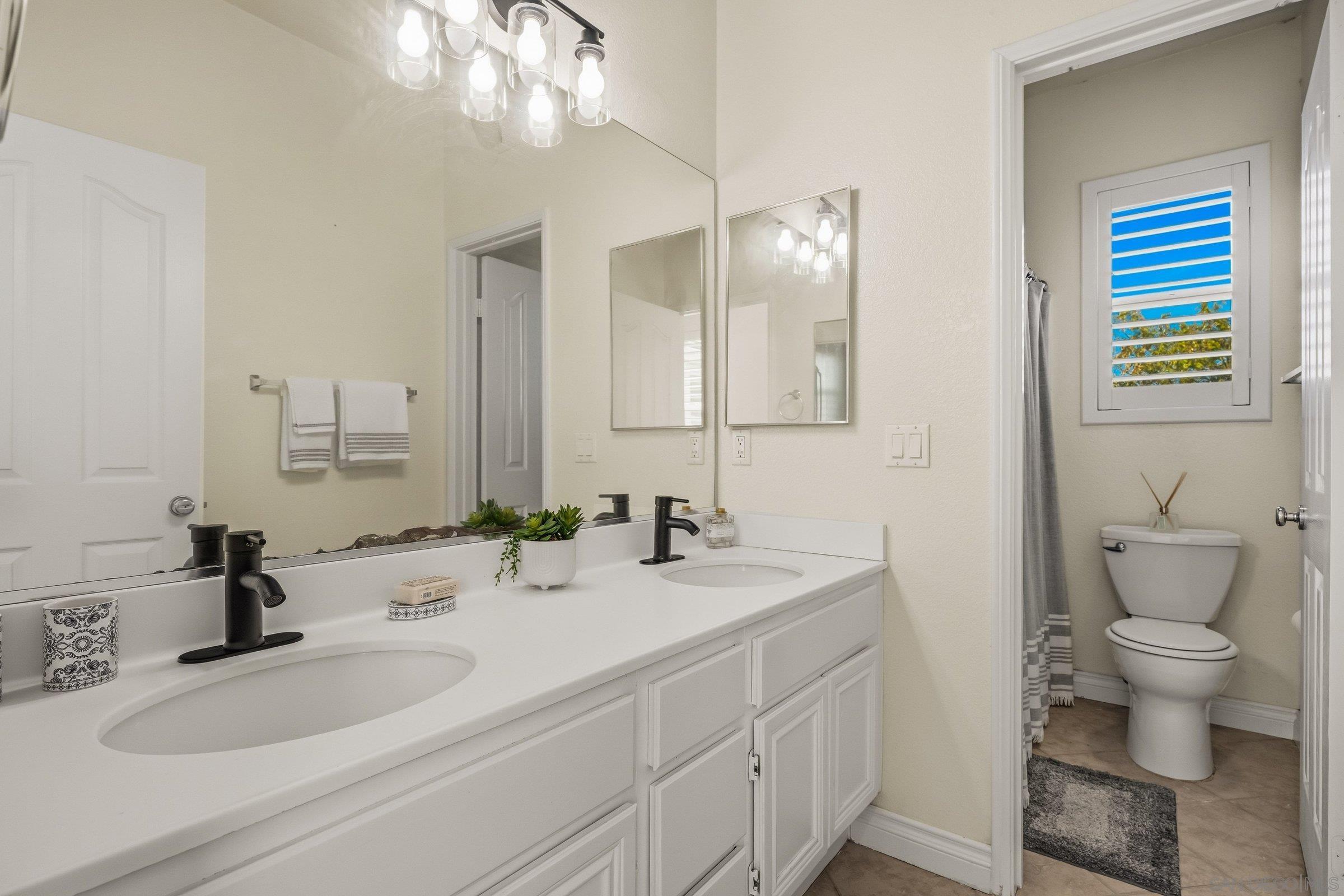 Detail Gallery Image 22 of 28 For 11393  Vista Elevada, San Diego,  CA 92131 - 3 Beds | 2/1 Baths