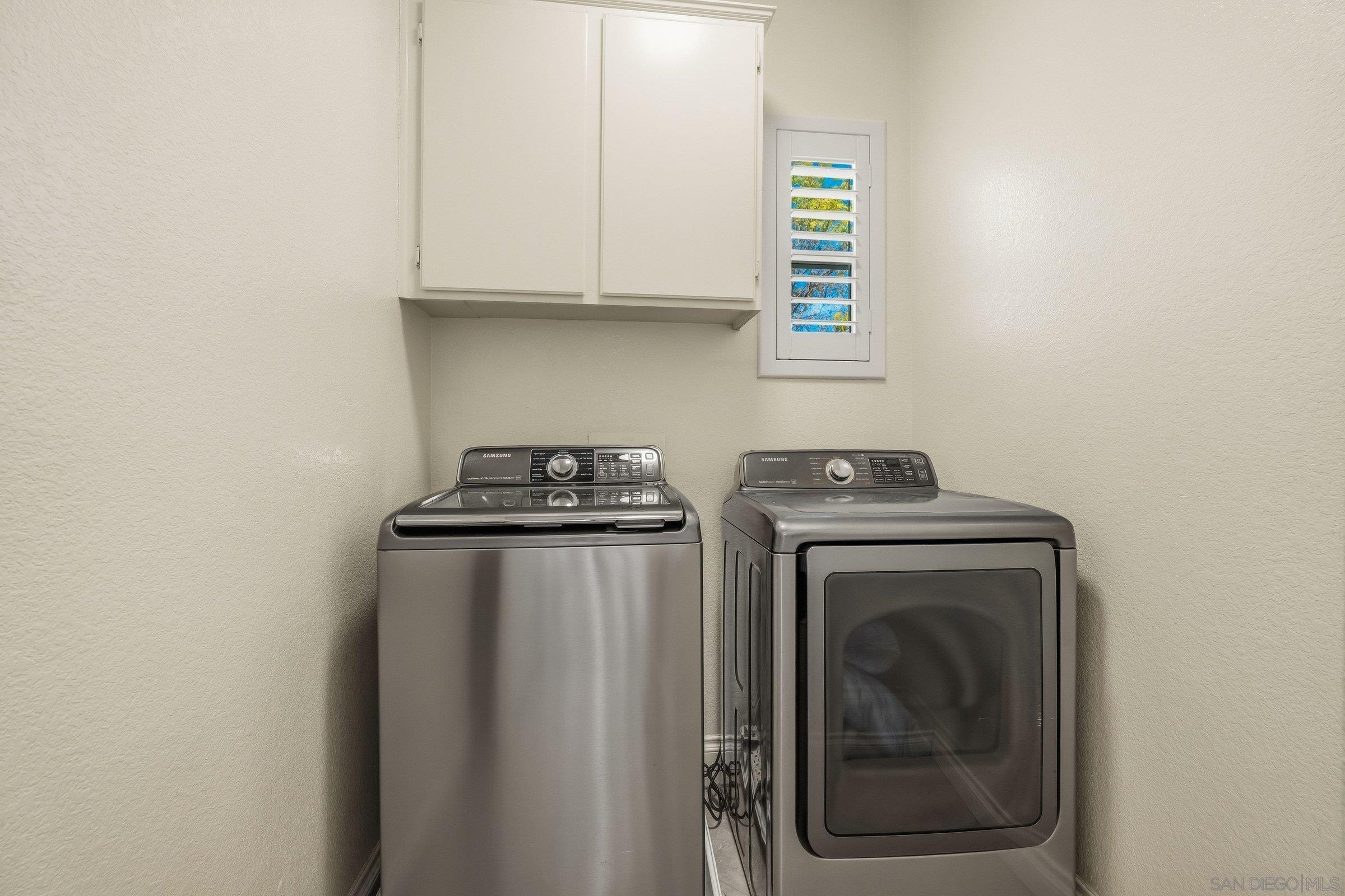 Detail Gallery Image 23 of 28 For 11393  Vista Elevada, San Diego,  CA 92131 - 3 Beds | 2/1 Baths