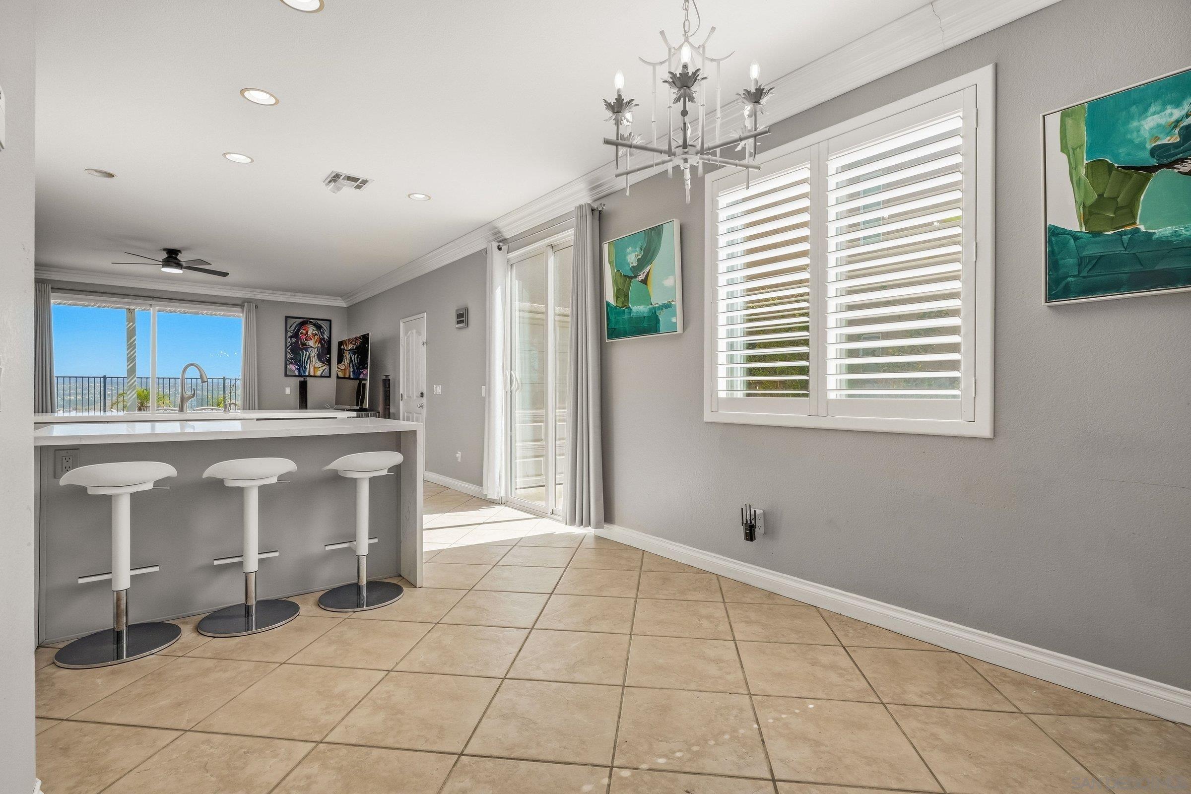 Detail Gallery Image 8 of 28 For 11393  Vista Elevada, San Diego,  CA 92131 - 3 Beds | 2/1 Baths