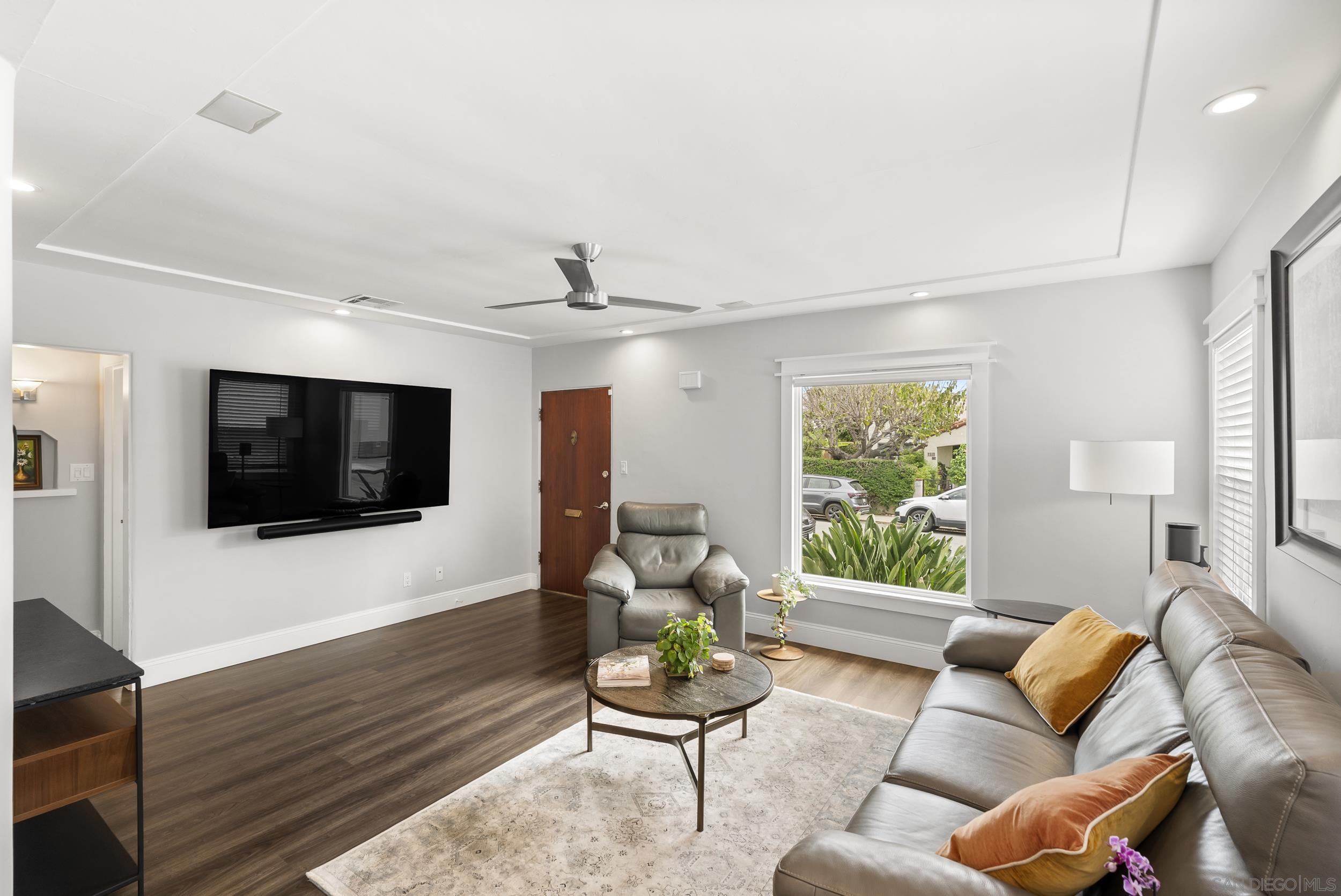 Detail Gallery Image 11 of 44 For 4502  Vista St, San Diego,  CA 92116 - 3 Beds | 2/1 Baths