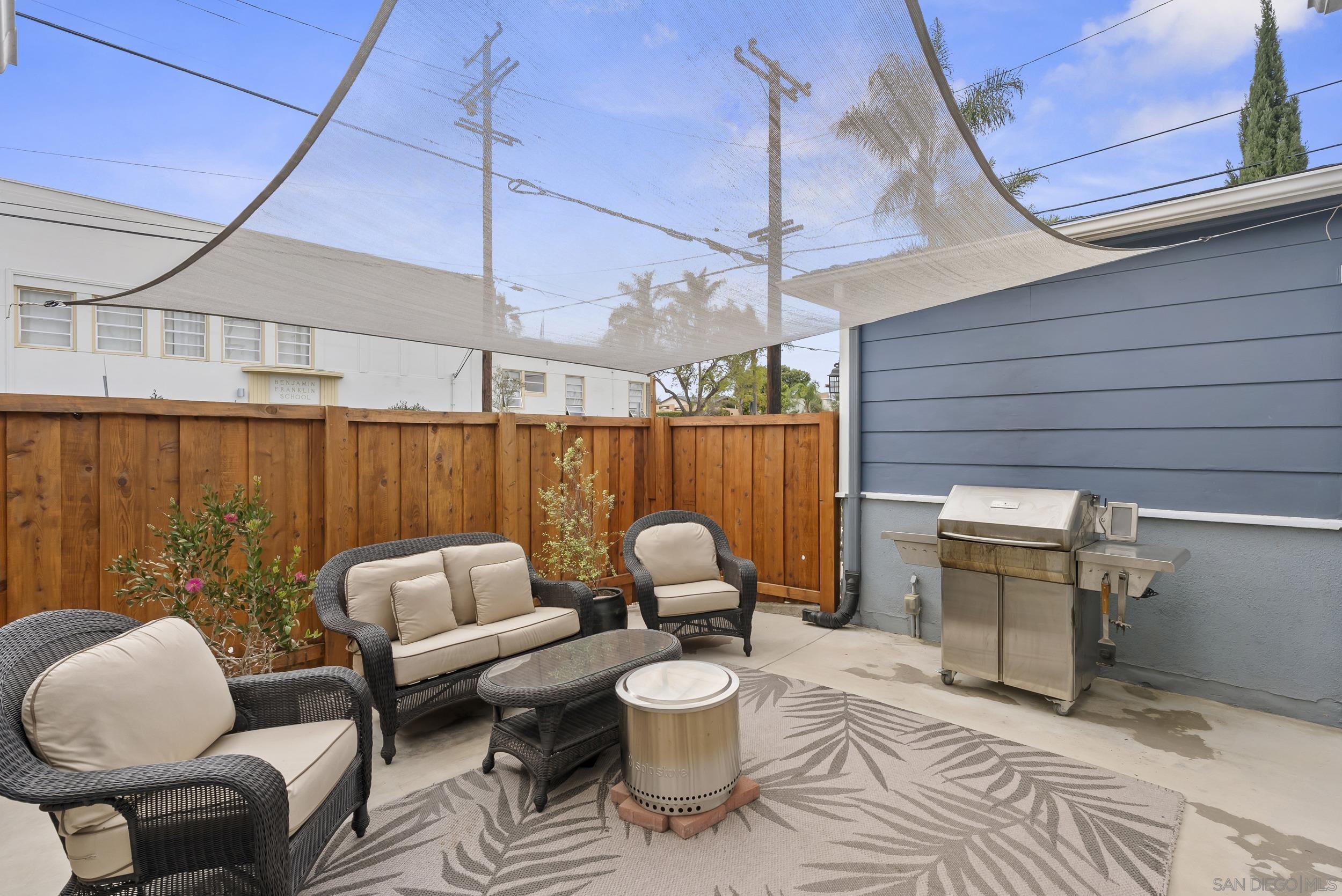 Detail Gallery Image 32 of 44 For 4502  Vista St, San Diego,  CA 92116 - 3 Beds | 2/1 Baths