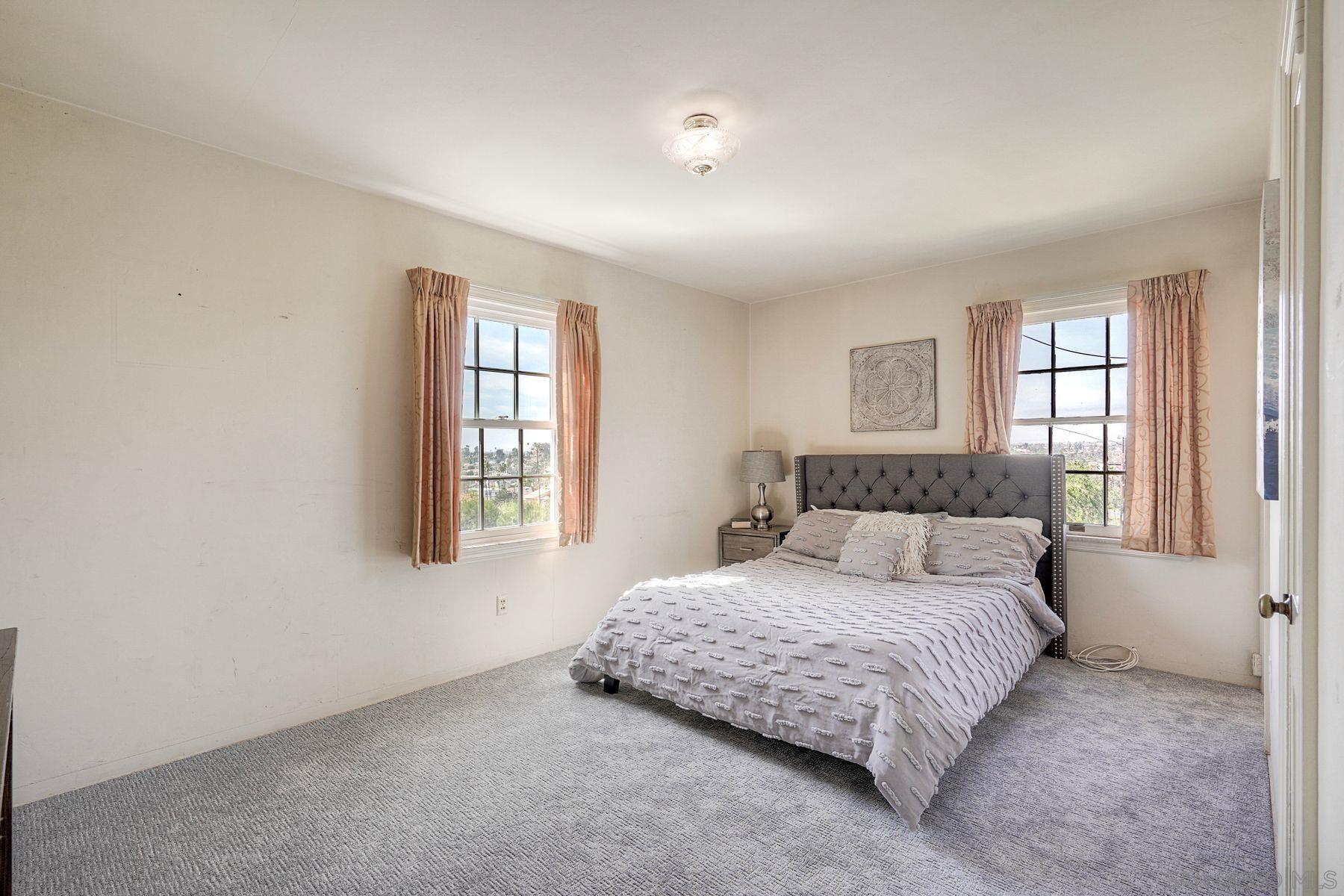 Detail Gallery Image 23 of 47 For 8518  Chevy Chase Dr, La Mesa,  CA 91941 - 4 Beds | 3 Baths