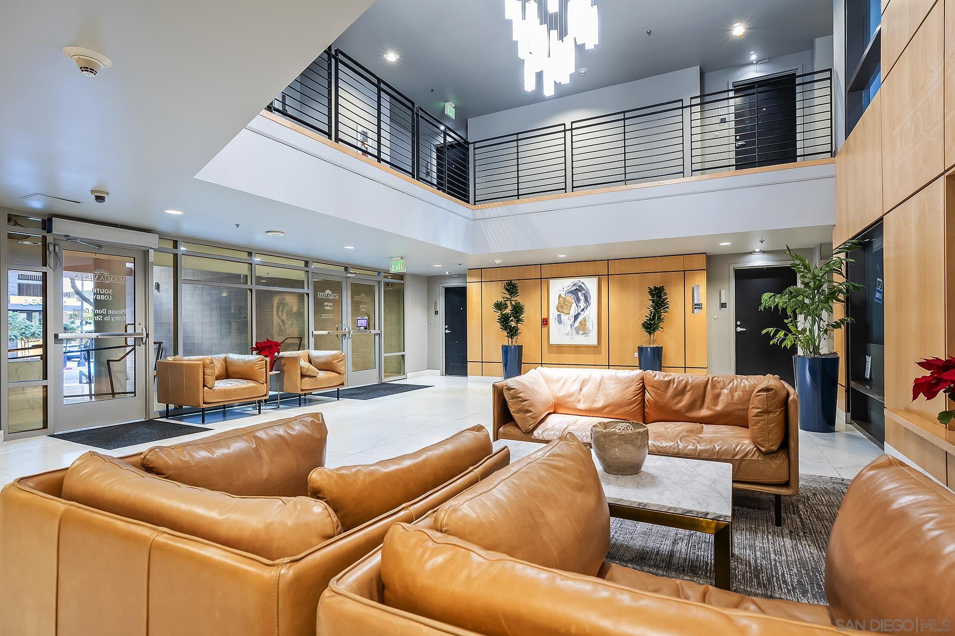 Detail Gallery Image 2 of 72 For 425 W Beech St  #327,  San Diego,  CA 92101 - 1 Beds | 1 Baths