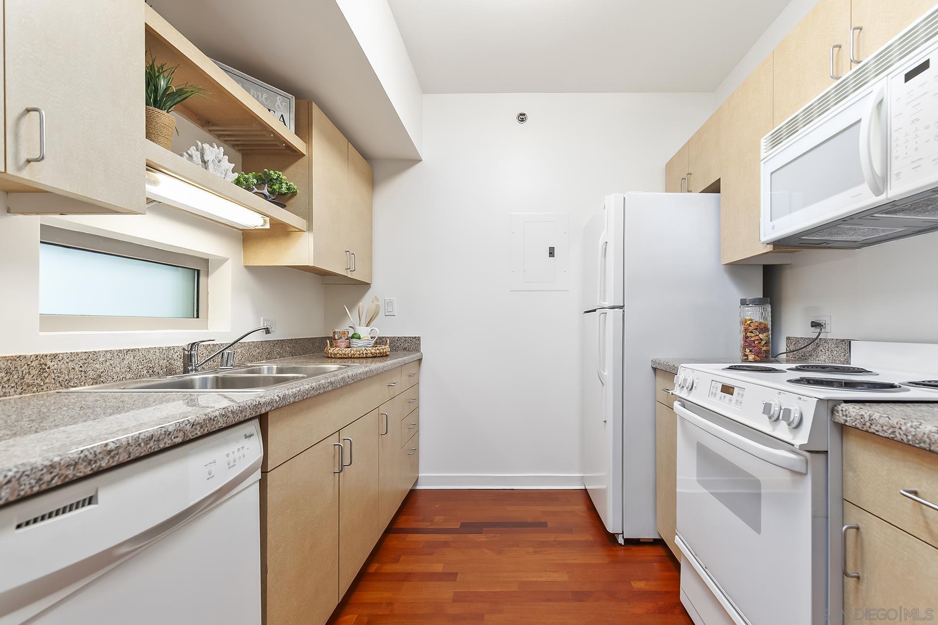 Detail Gallery Image 31 of 72 For 425 W Beech St  #327,  San Diego,  CA 92101 - 1 Beds | 1 Baths