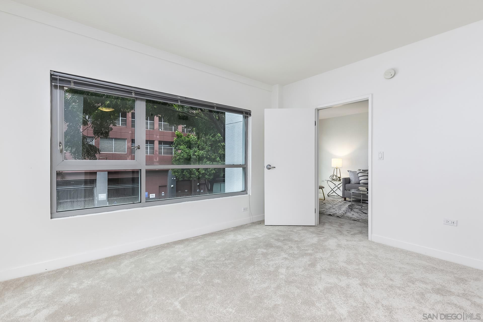 Detail Gallery Image 32 of 72 For 425 W Beech St  #327,  San Diego,  CA 92101 - 1 Beds | 1 Baths