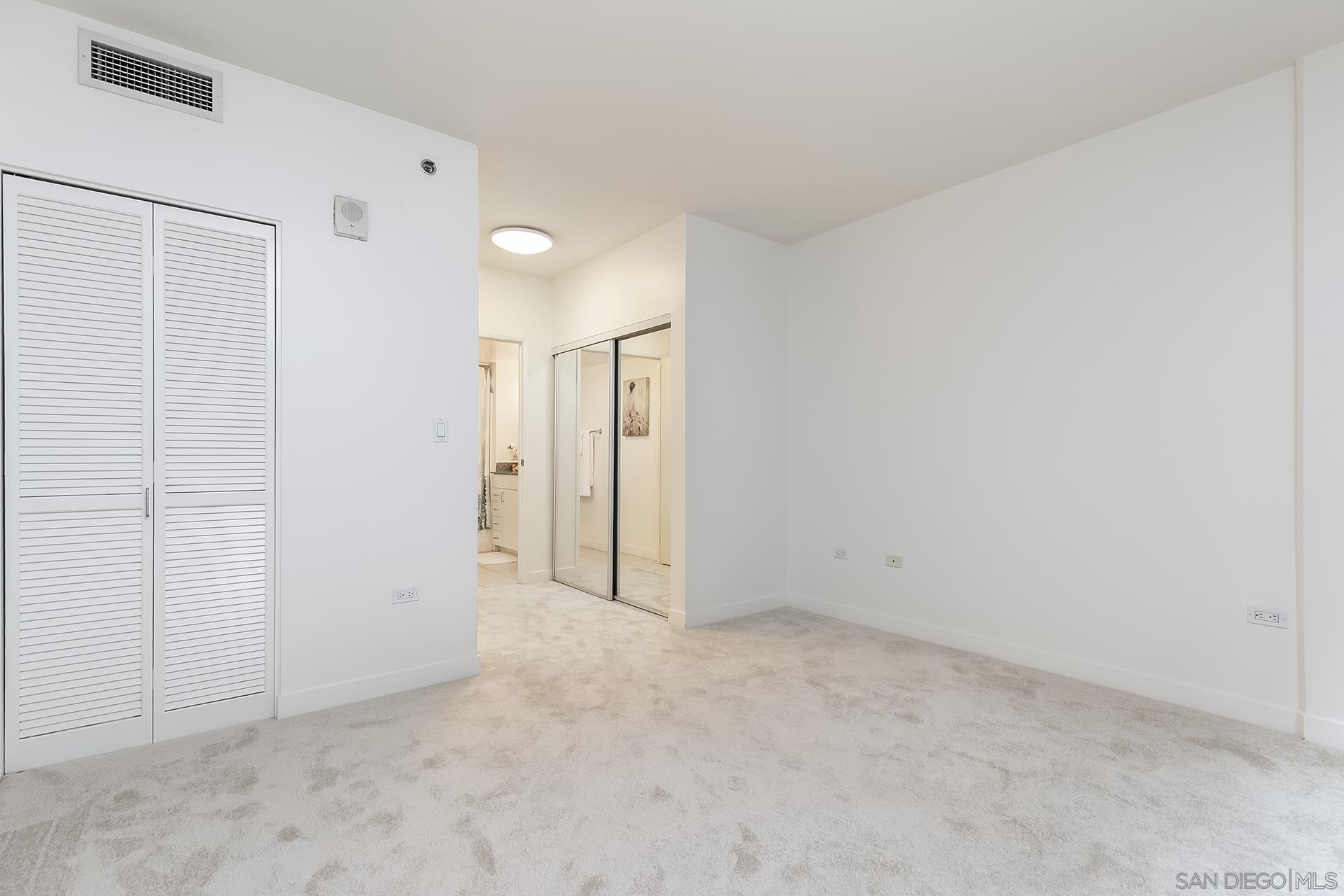 Detail Gallery Image 37 of 72 For 425 W Beech St  #327,  San Diego,  CA 92101 - 1 Beds | 1 Baths