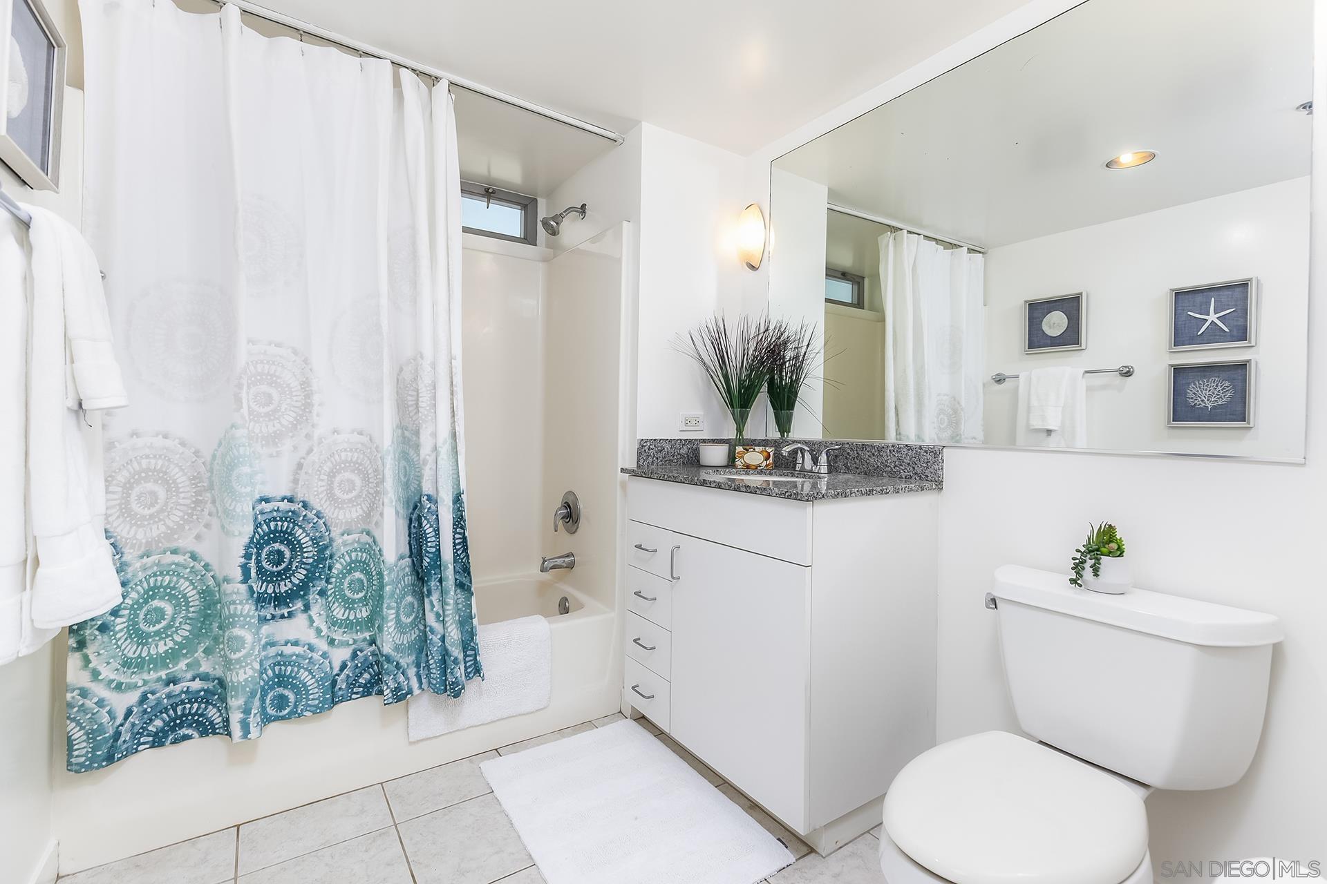 Detail Gallery Image 44 of 72 For 425 W Beech St  #327,  San Diego,  CA 92101 - 1 Beds | 1 Baths