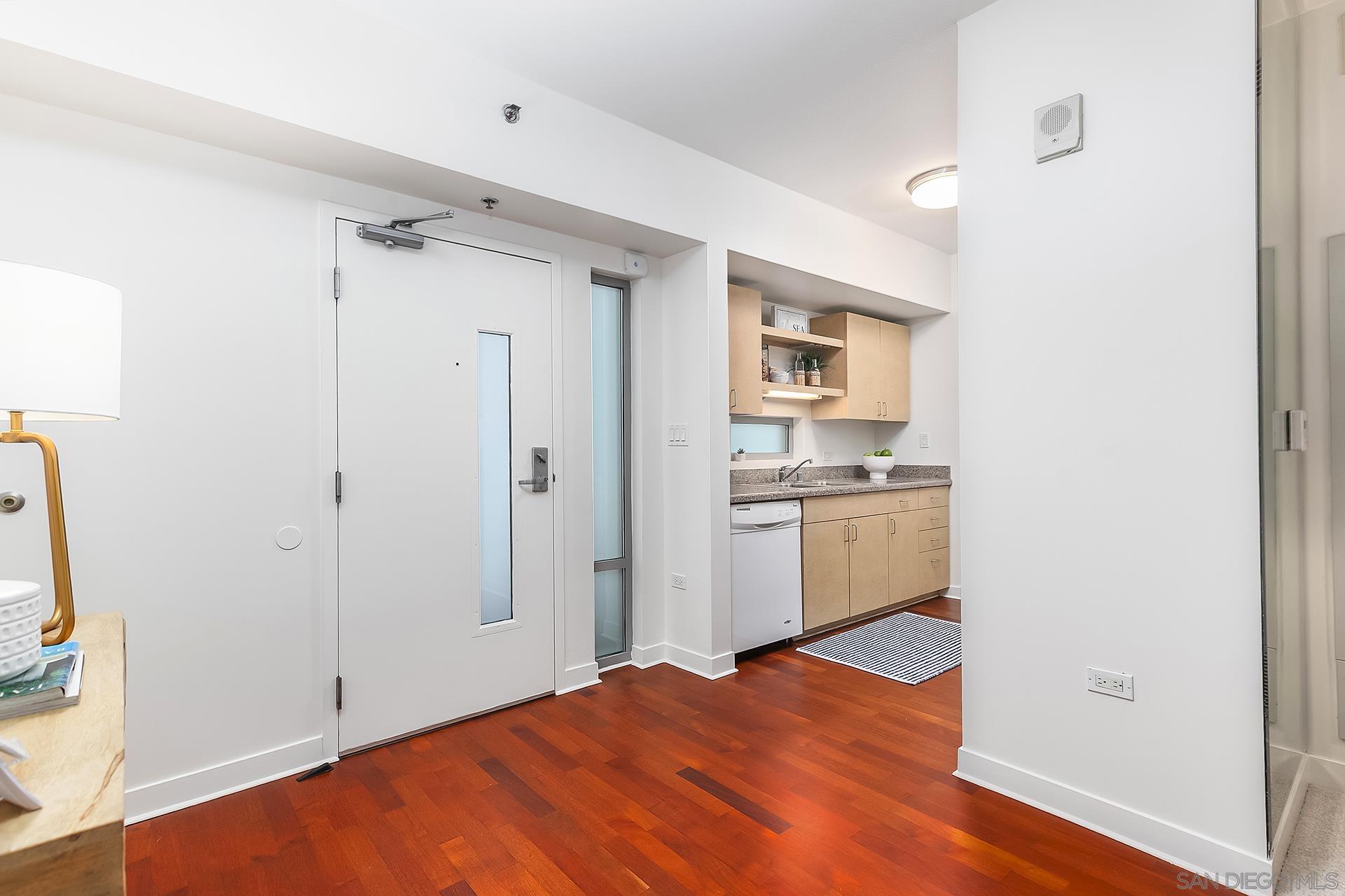 Detail Gallery Image 46 of 72 For 425 W Beech St  #327,  San Diego,  CA 92101 - 1 Beds | 1 Baths