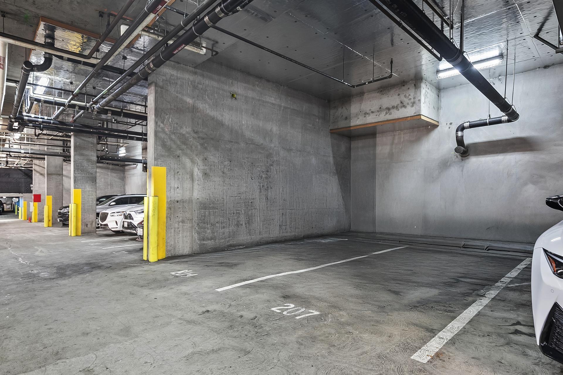 Detail Gallery Image 50 of 72 For 425 W Beech St  #327,  San Diego,  CA 92101 - 1 Beds | 1 Baths