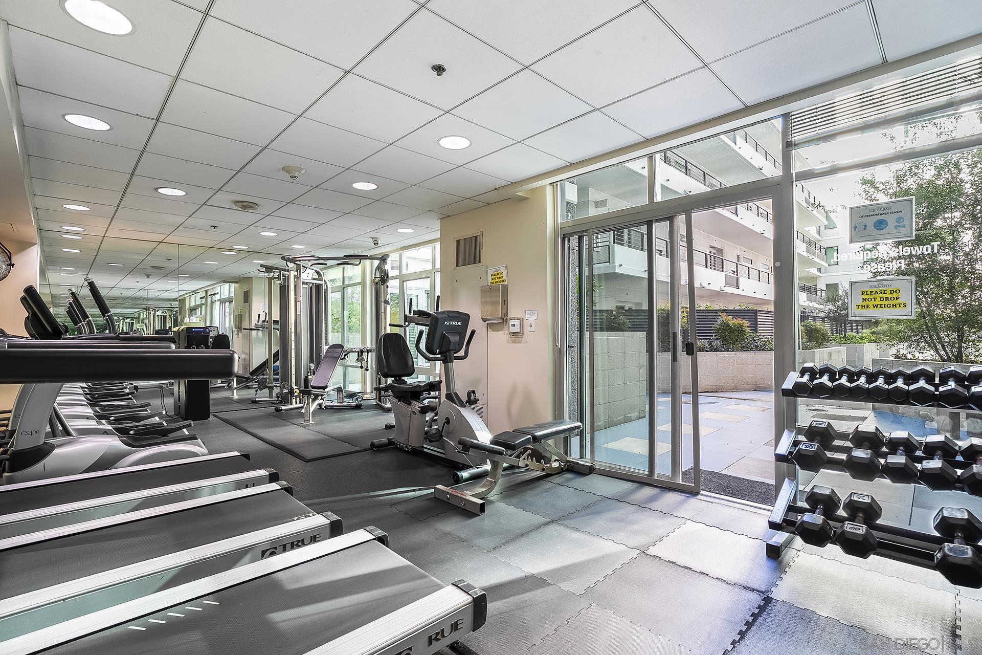 Detail Gallery Image 6 of 72 For 425 W Beech St  #327,  San Diego,  CA 92101 - 1 Beds | 1 Baths