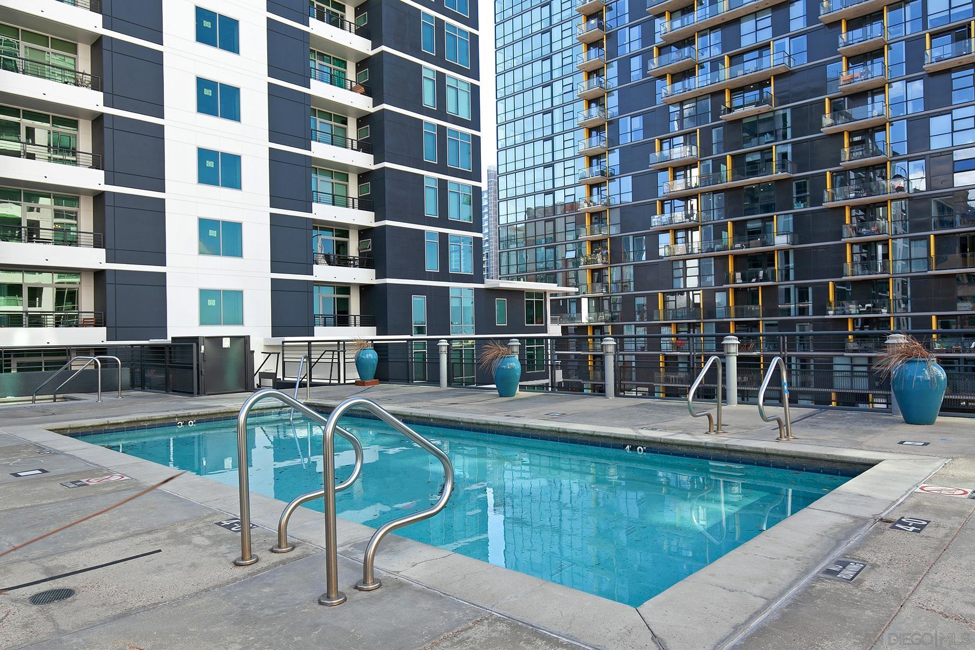 Detail Gallery Image 52 of 72 For 425 W Beech St  #327,  San Diego,  CA 92101 - 1 Beds | 1 Baths